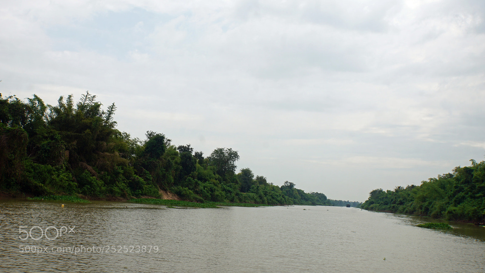 Sony a6000 sample photo. Fisherman village at tonle photography