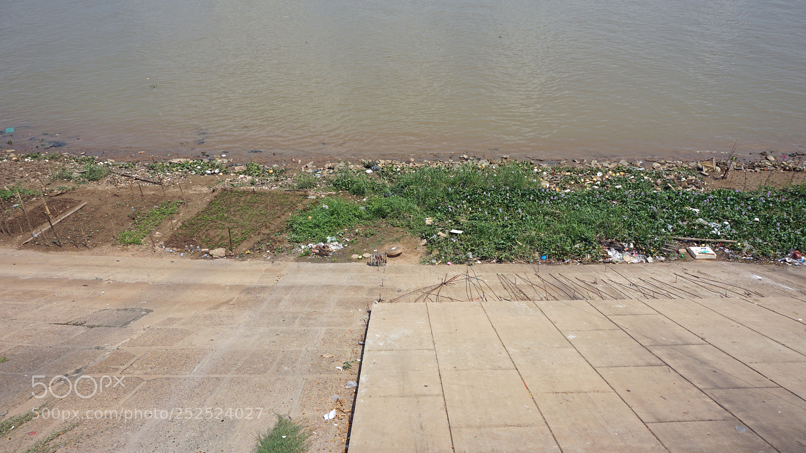Sony a6000 sample photo. Phnom penh riverside photography