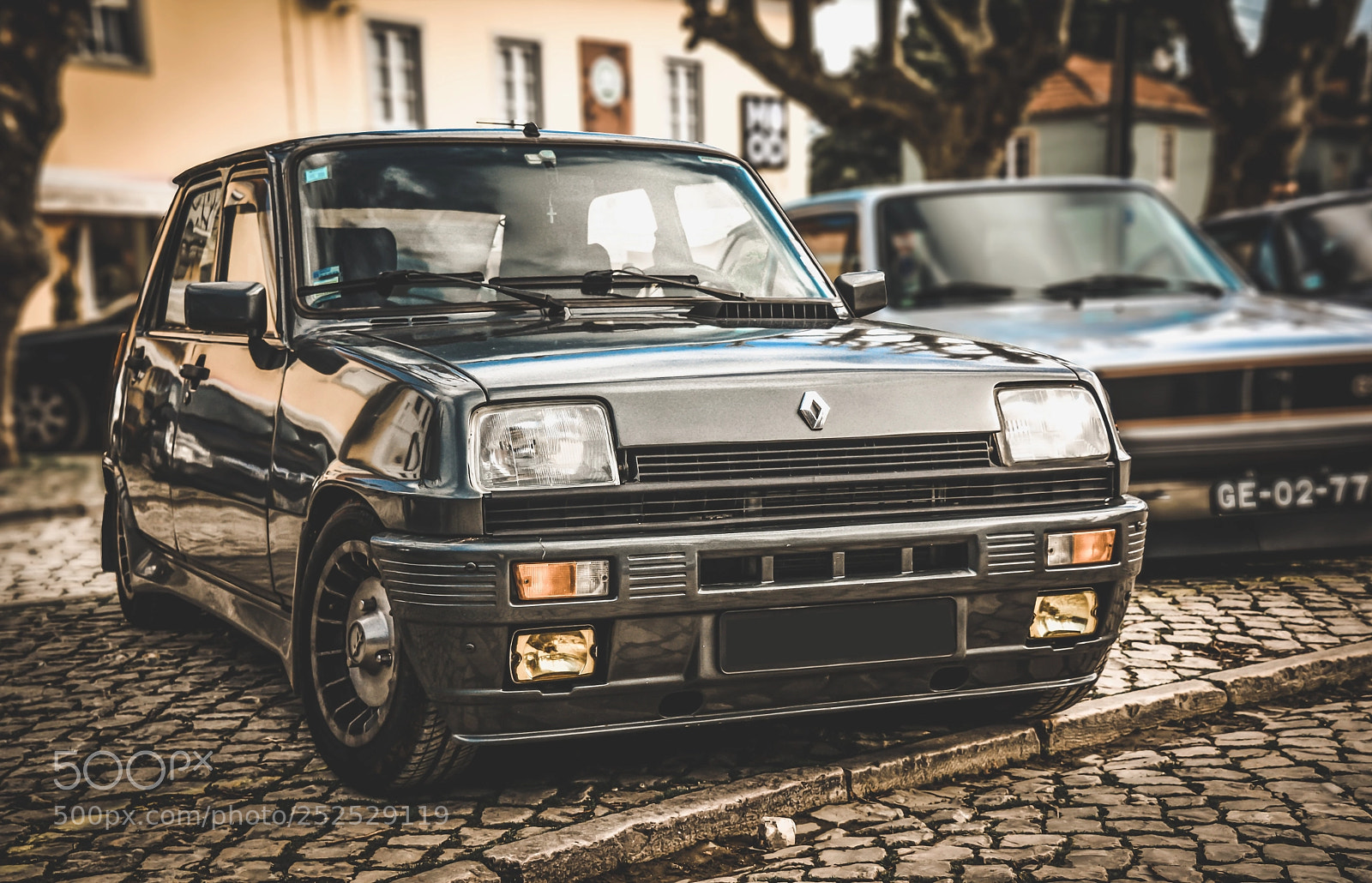 Nikon D5200 sample photo. All about cars photography