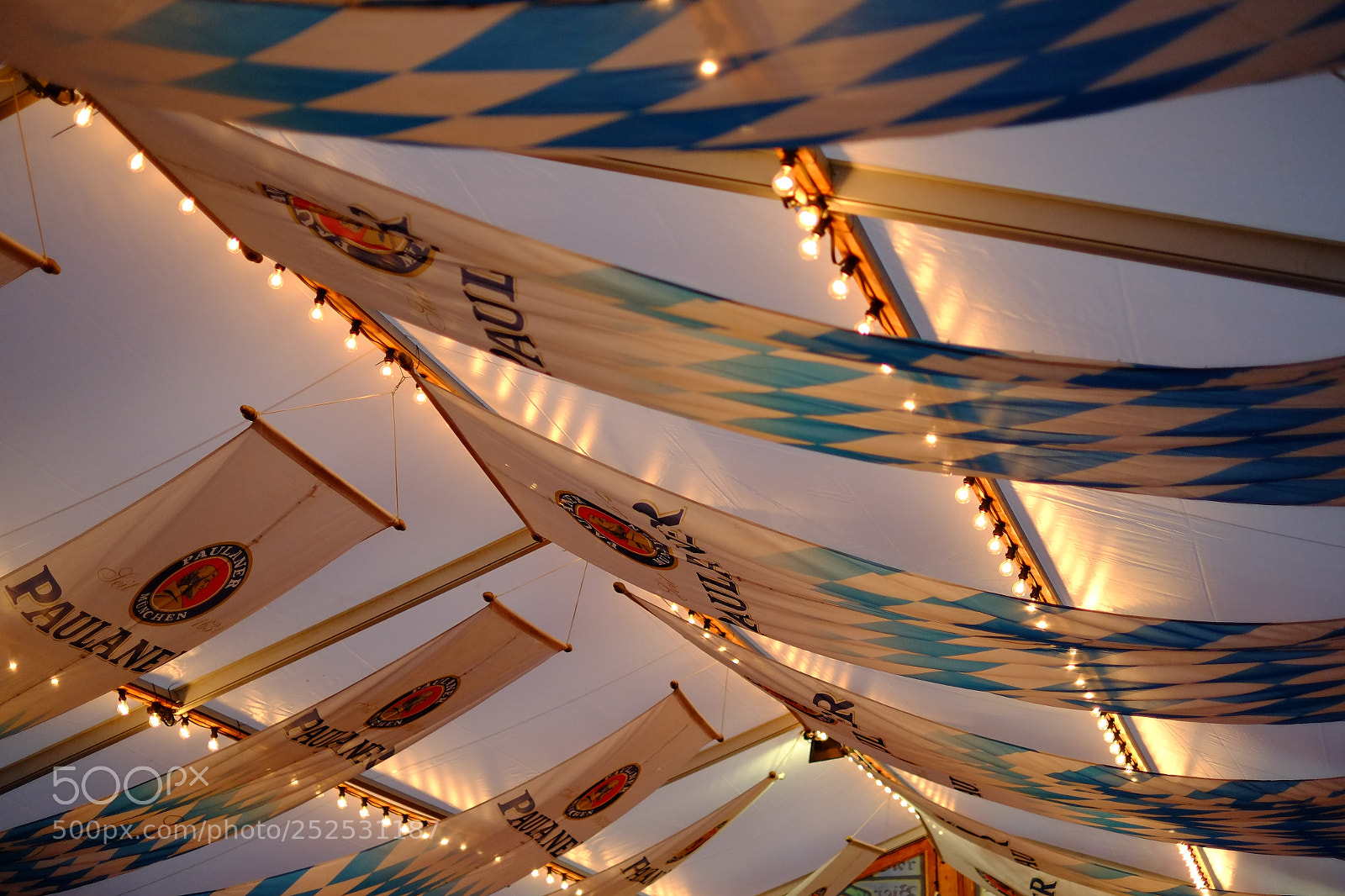 Fujifilm X-Pro1 sample photo. In the tent photography