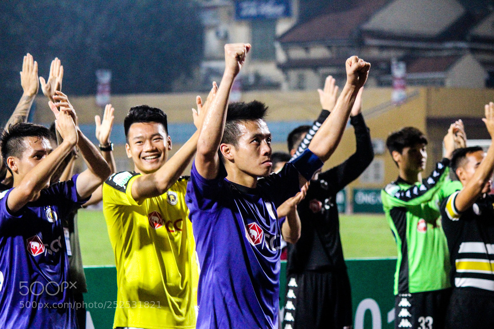 Canon EOS 700D (EOS Rebel T5i / EOS Kiss X7i) sample photo. Victory photography