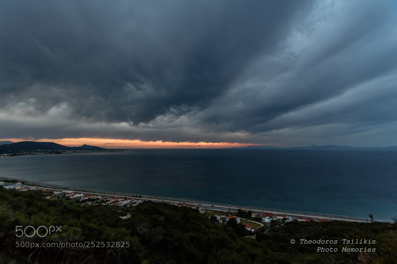 Nikon D7200 sample photo. Dramatic sky photography