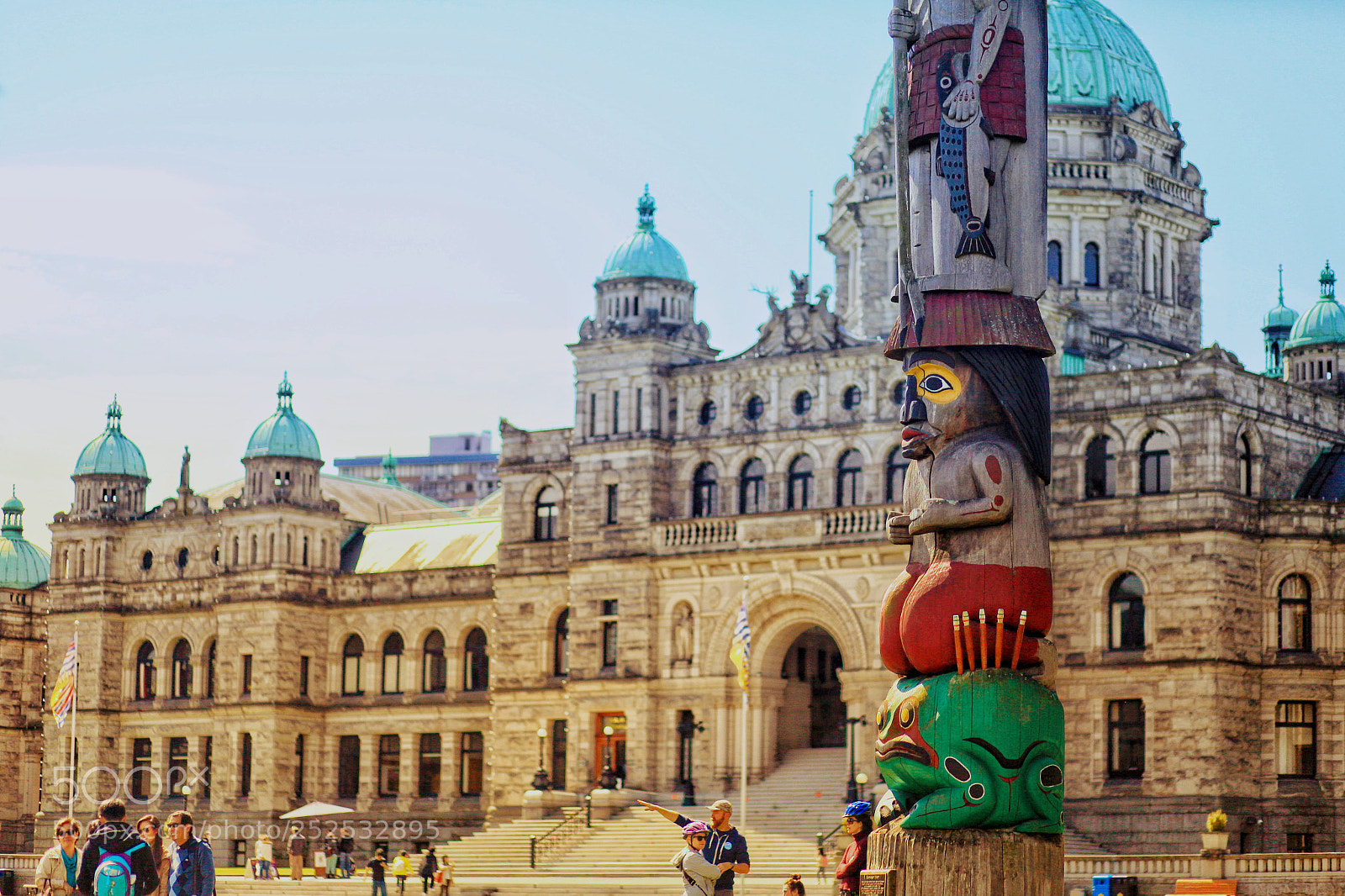 Canon EOS 5D Mark II sample photo. Pacific northwest totem pole photography