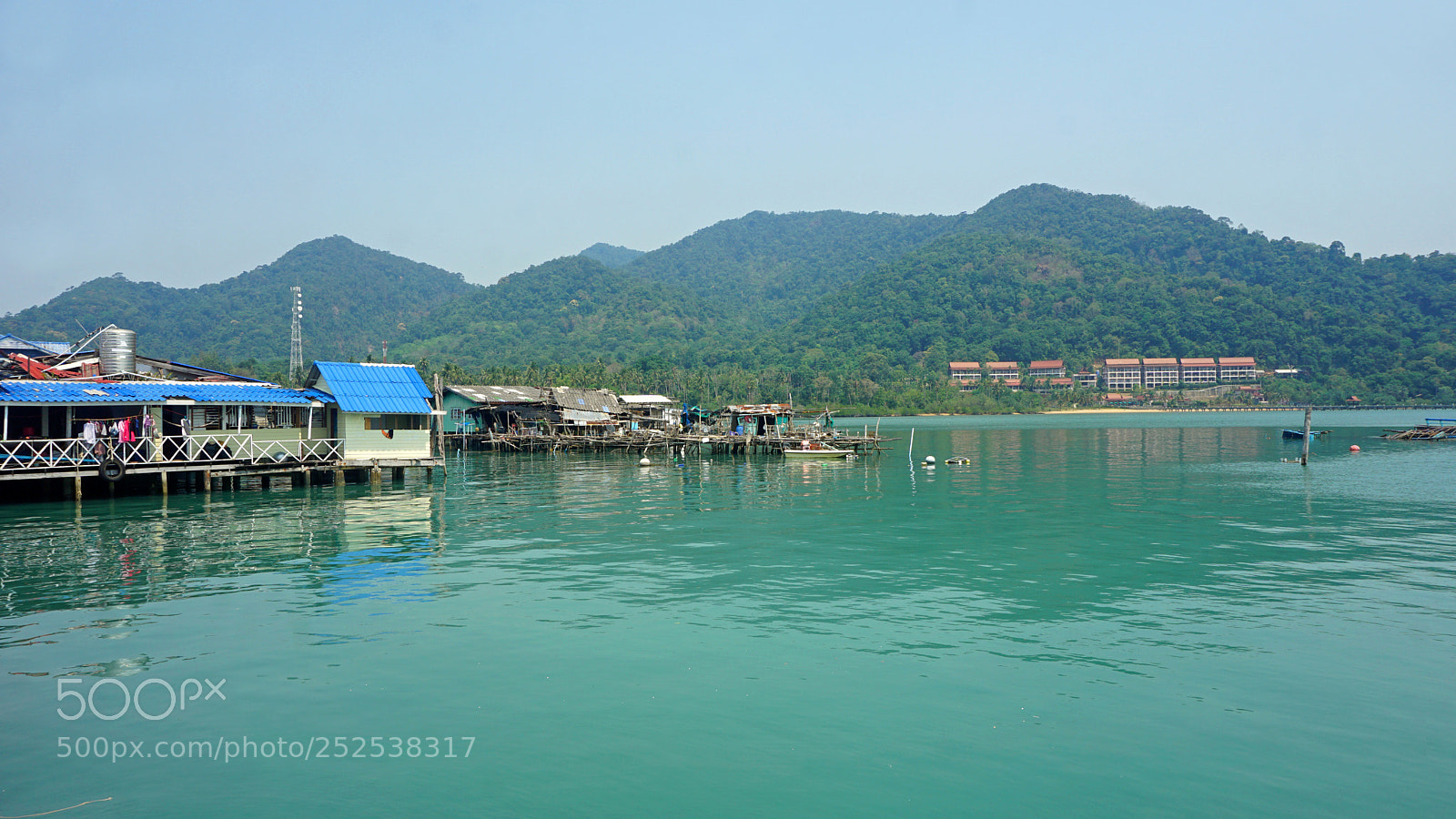 Sony a6000 sample photo. Wooden houses on koh photography