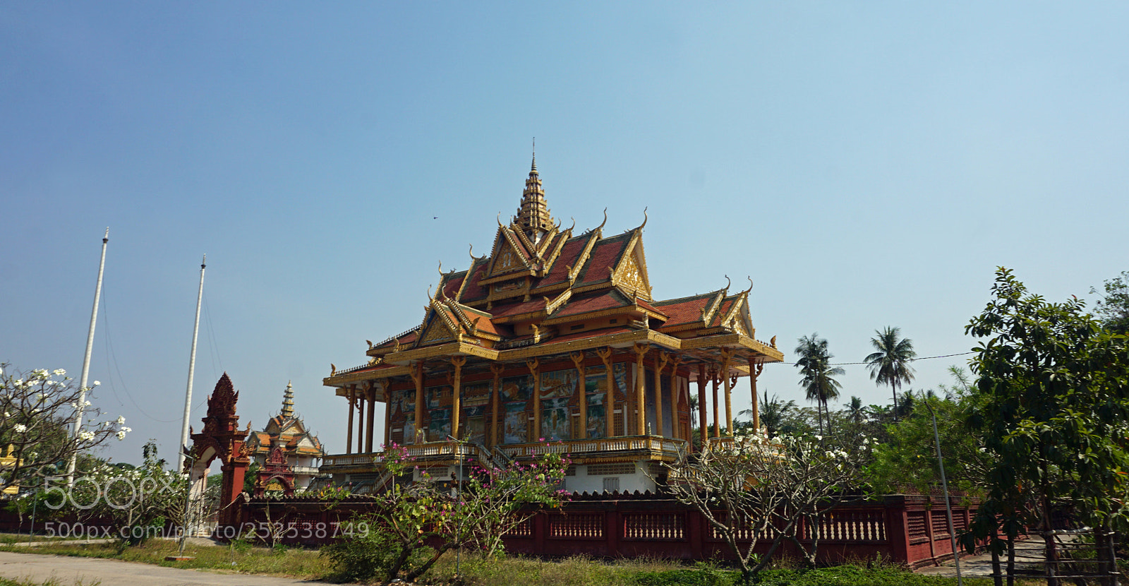 Sony a6000 sample photo. Traditional temple complex photography