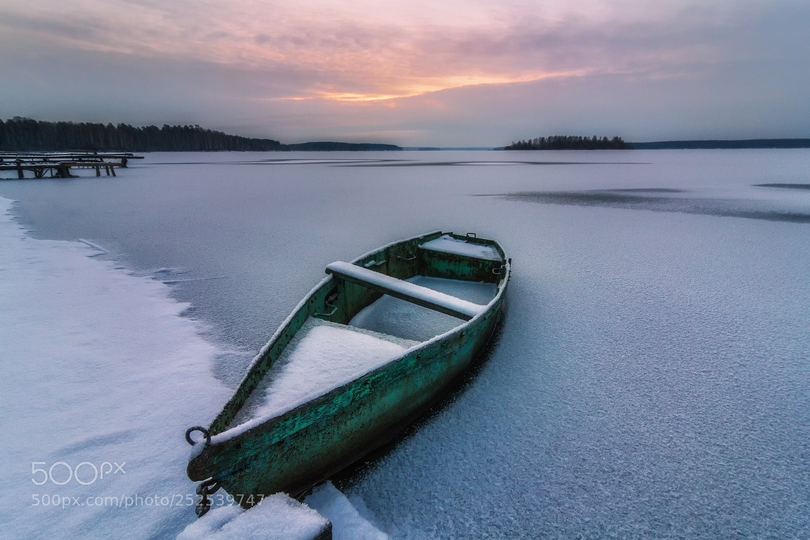 Canon EOS 7D sample photo. Lonely boat photography