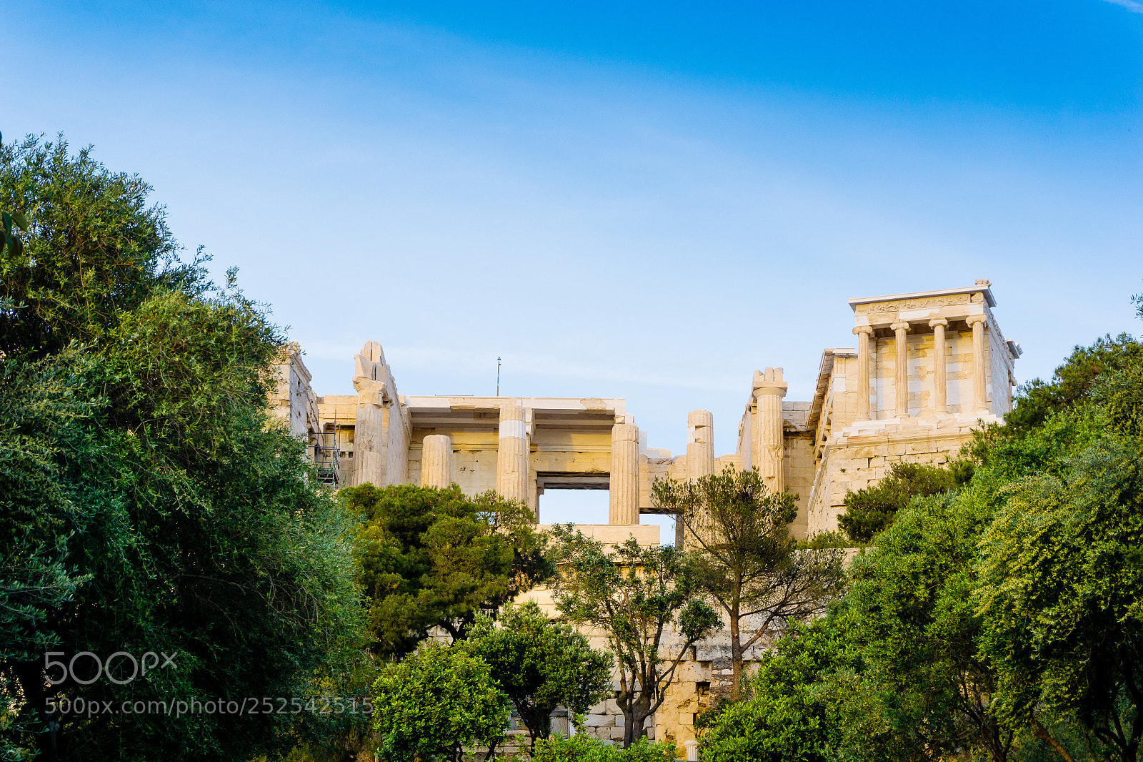Sony a6000 sample photo. View of historic old photography