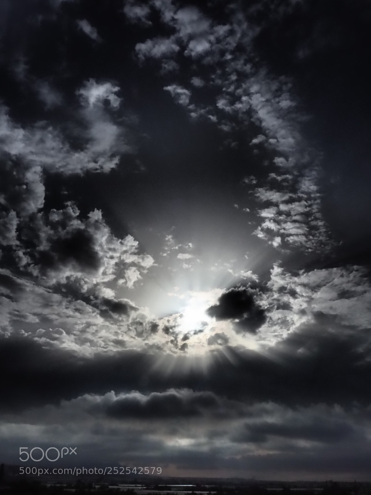 Olympus OM-D E-M1 Mark II sample photo. Dramatic sky photography