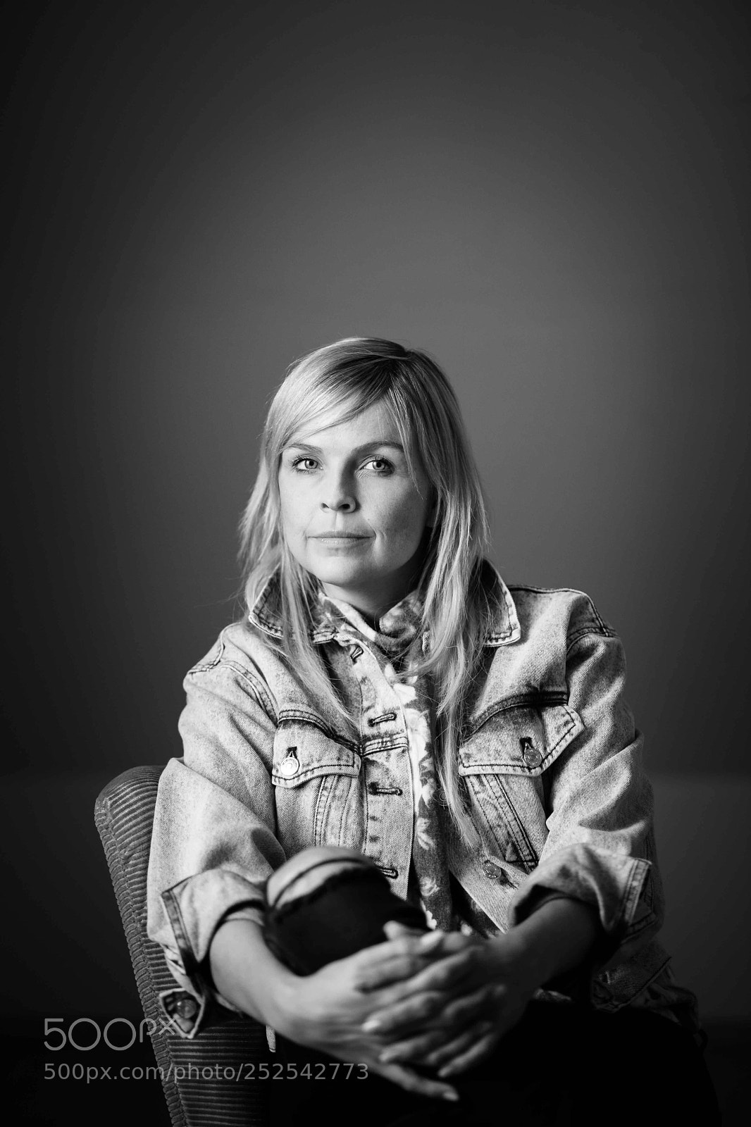 Canon EOS 5D Mark II sample photo. Verena photography