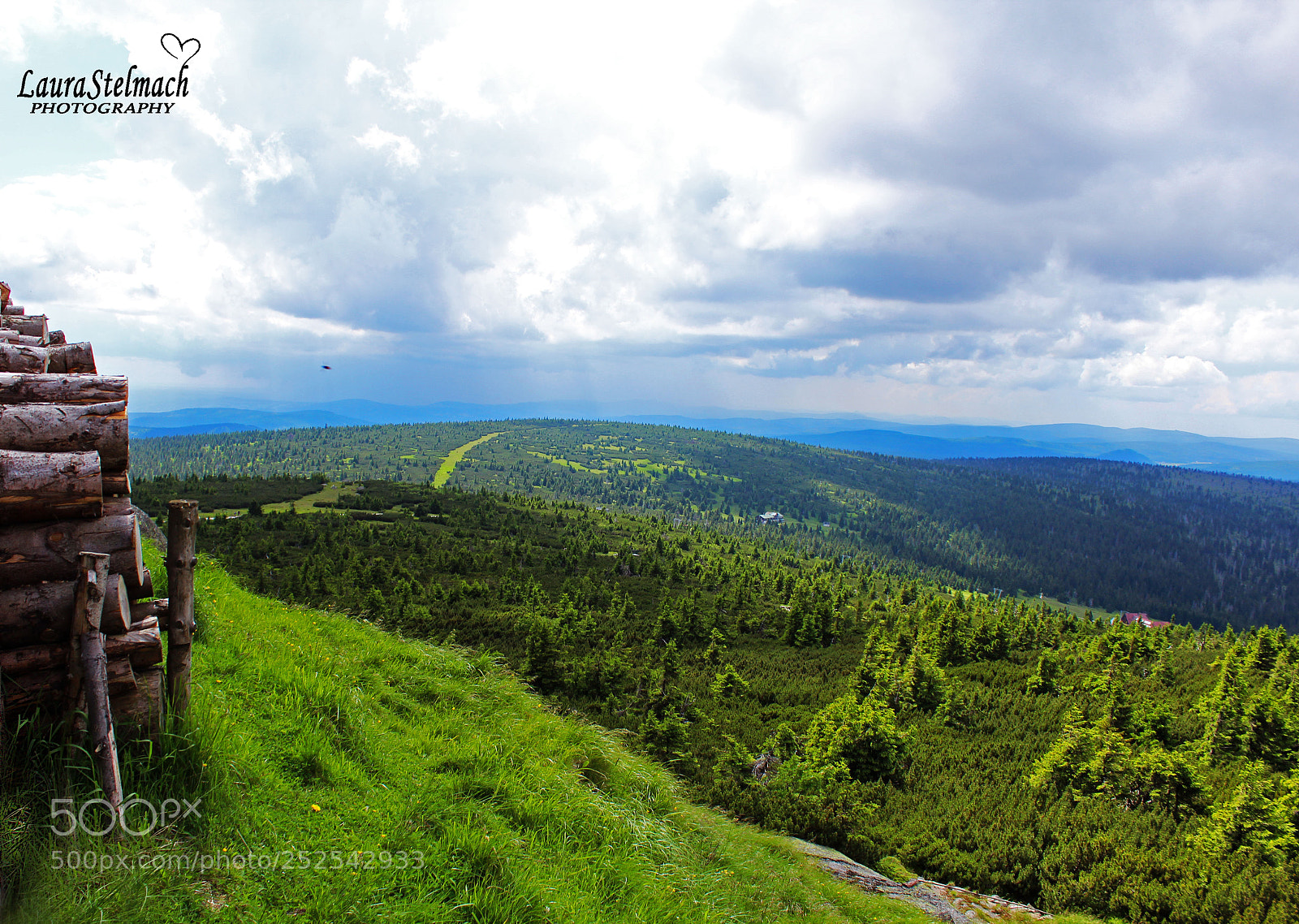 Canon EOS 1200D (EOS Rebel T5 / EOS Kiss X70 / EOS Hi) sample photo. Polish moutains photography