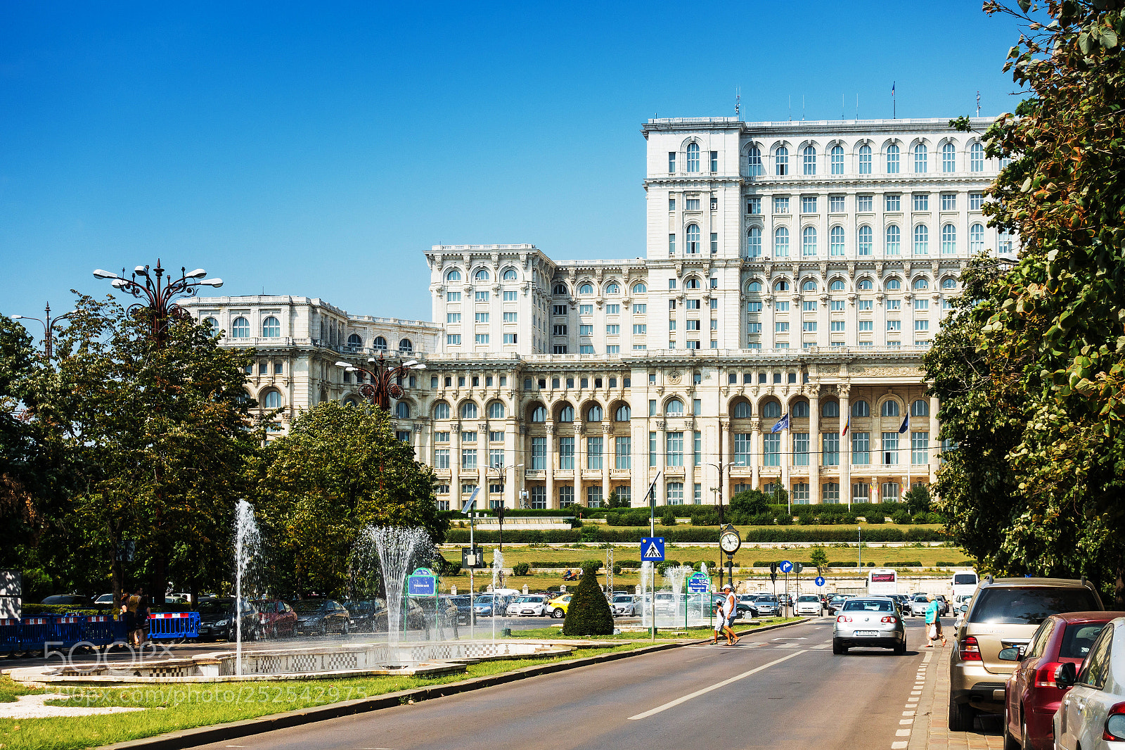 Sony Cyber-shot DSC-RX100 IV sample photo. Bucharest, romania - august photography