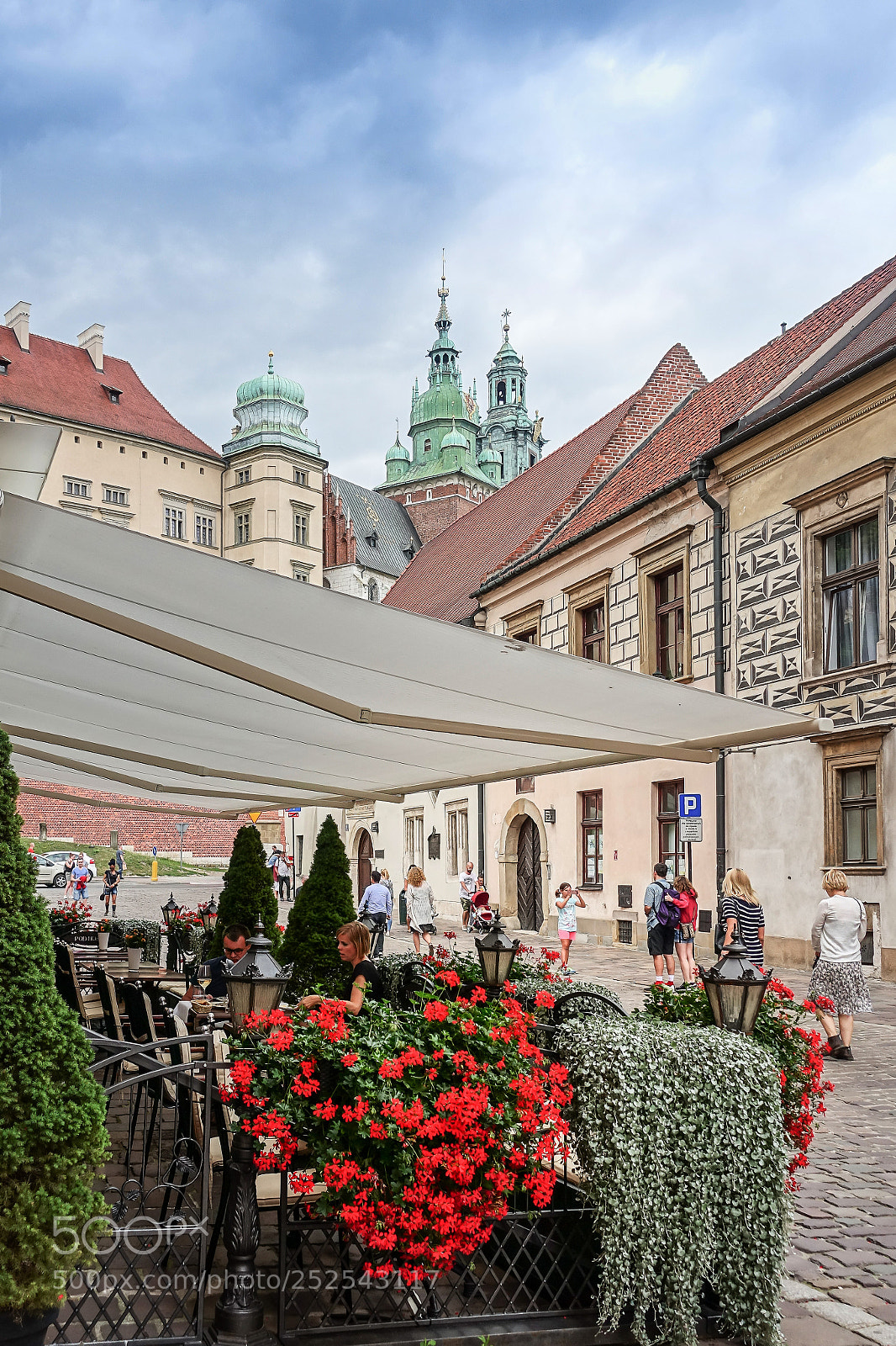 Sony Cyber-shot DSC-RX100 IV sample photo. Krakow, poland - august photography