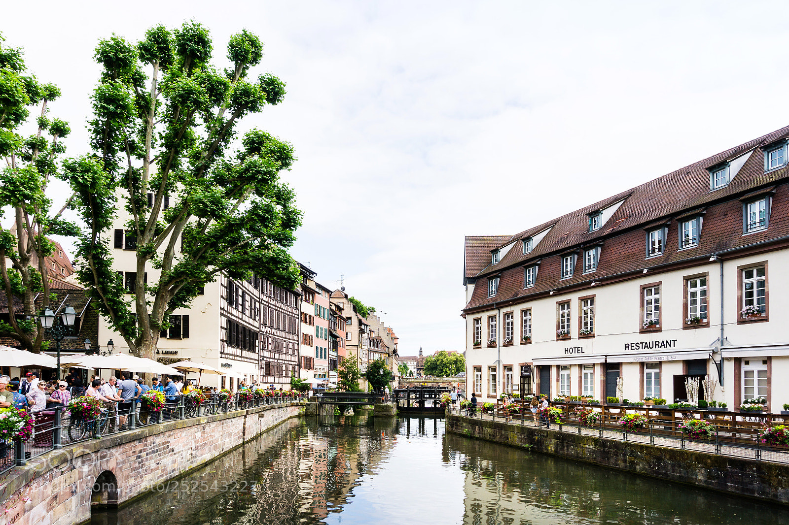 Sony a6000 sample photo. Strasbourg, france - june photography