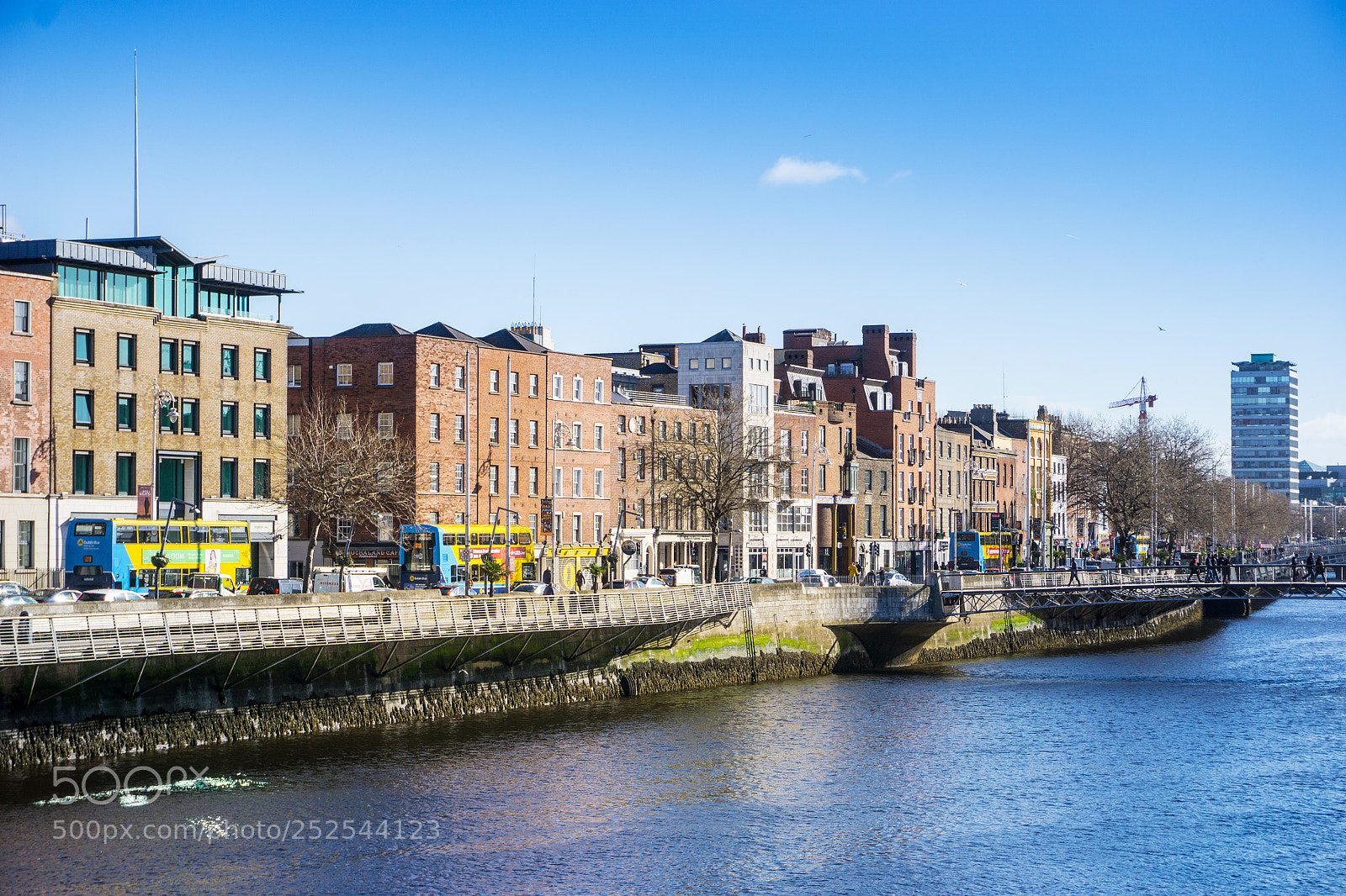 Sony a6000 sample photo. Dublin, ireland - march photography