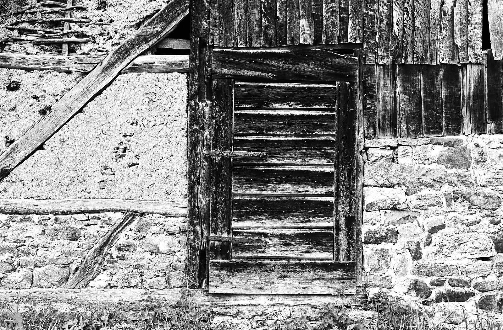 Sony SLT-A58 sample photo. Door photography