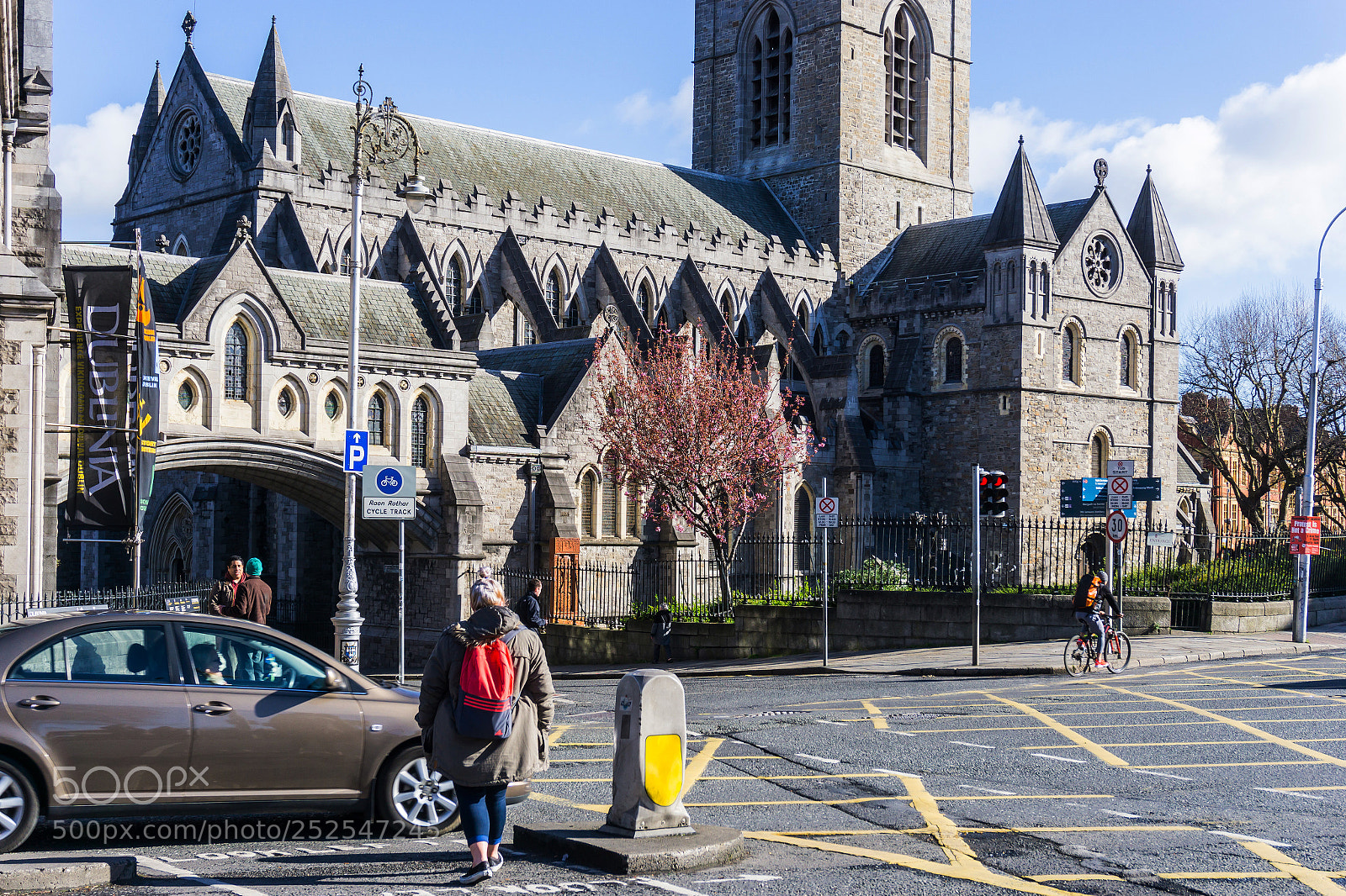 Sony a6000 sample photo. Dublin, ireland - march photography