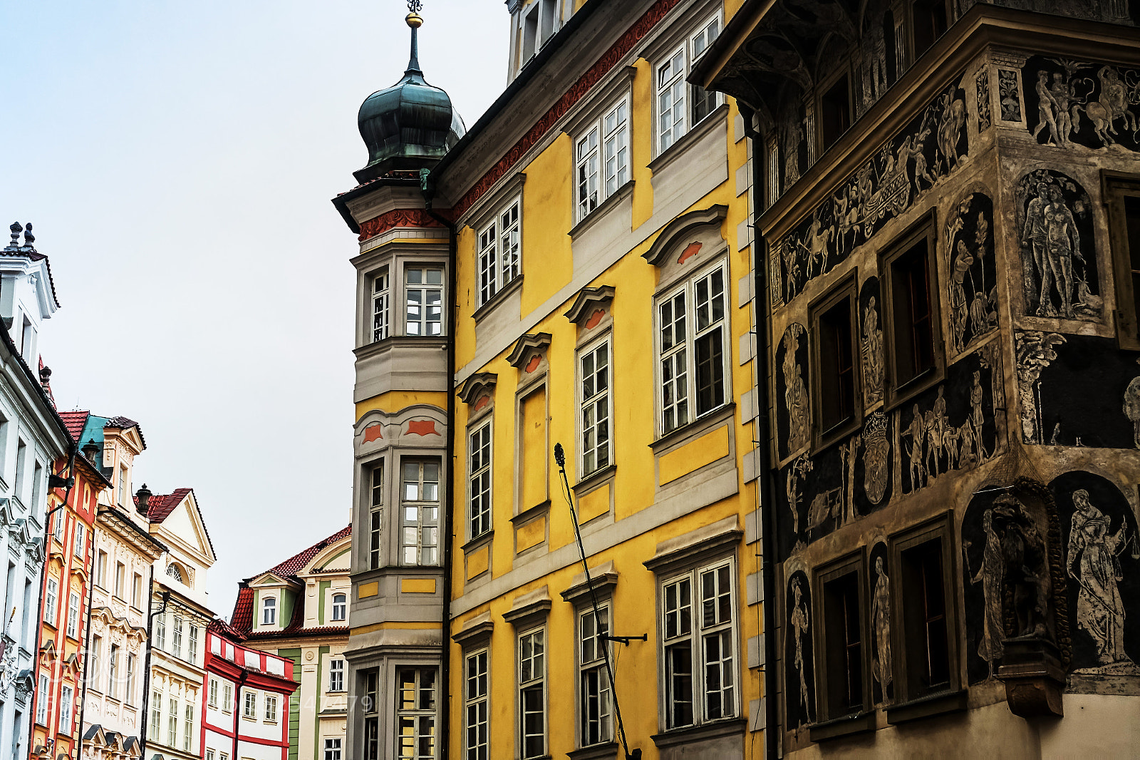 Sony Cyber-shot DSC-RX100 IV sample photo. Old town ancient architecture photography