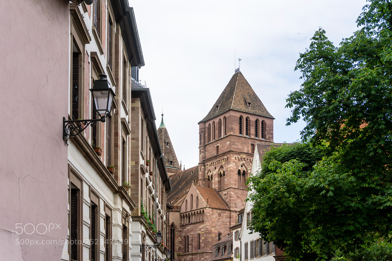 Sony a6000 sample photo. Street view of ancient photography