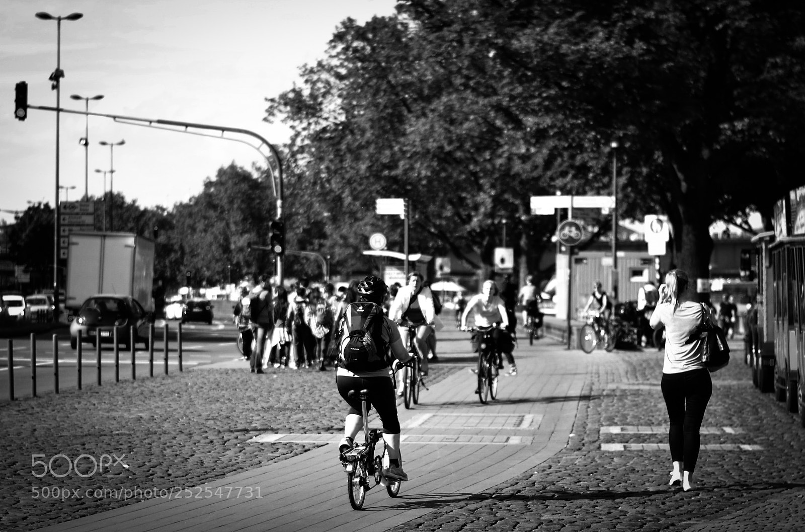 Nikon D5100 sample photo. Fast street lights photography
