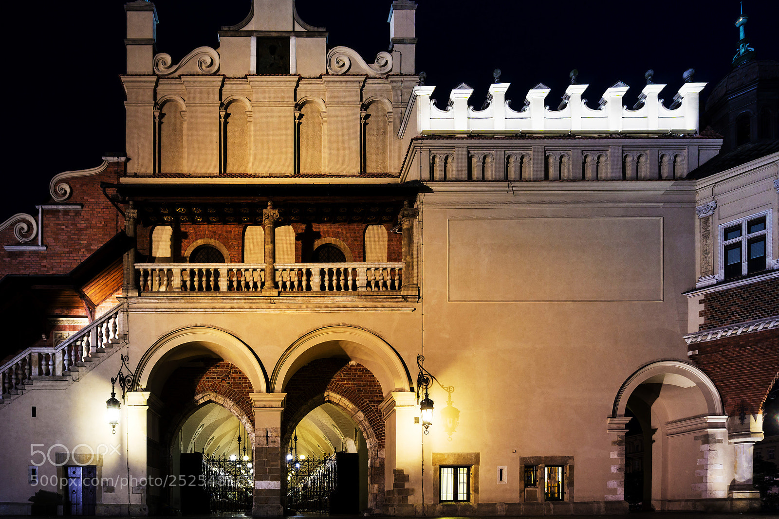 Sony a6000 sample photo. The cloth hall in photography