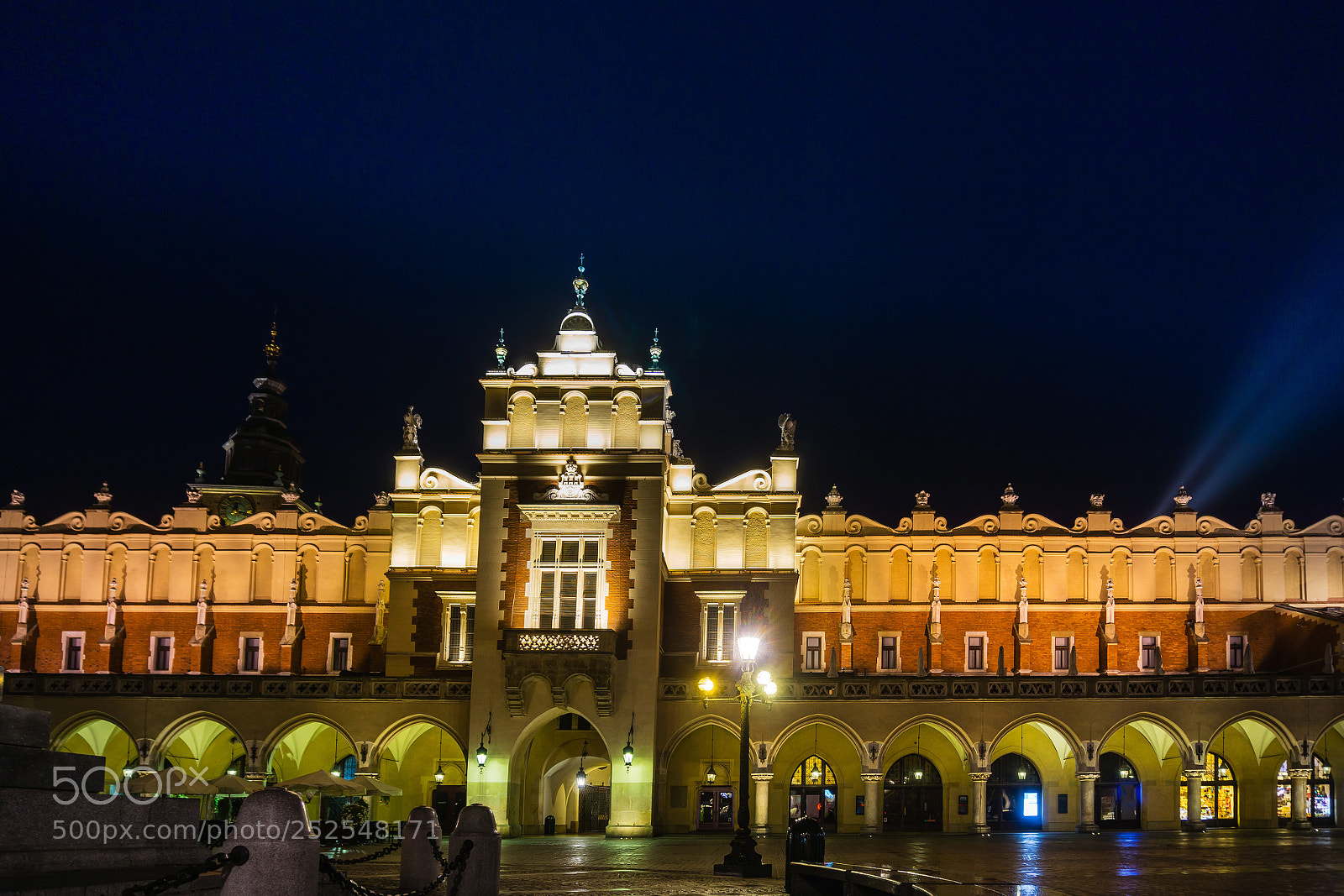 Sony a6000 sample photo. The cloth hall in photography