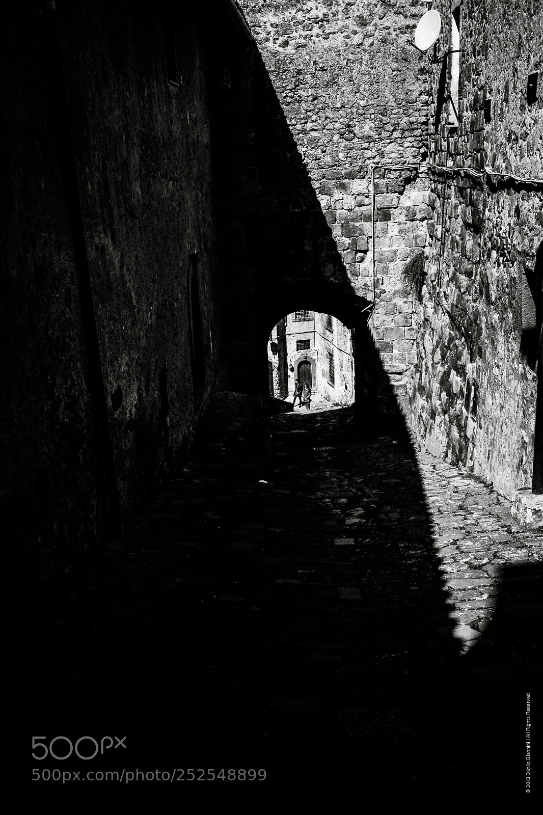 Fujifilm X-Pro1 sample photo. Ombre i photography