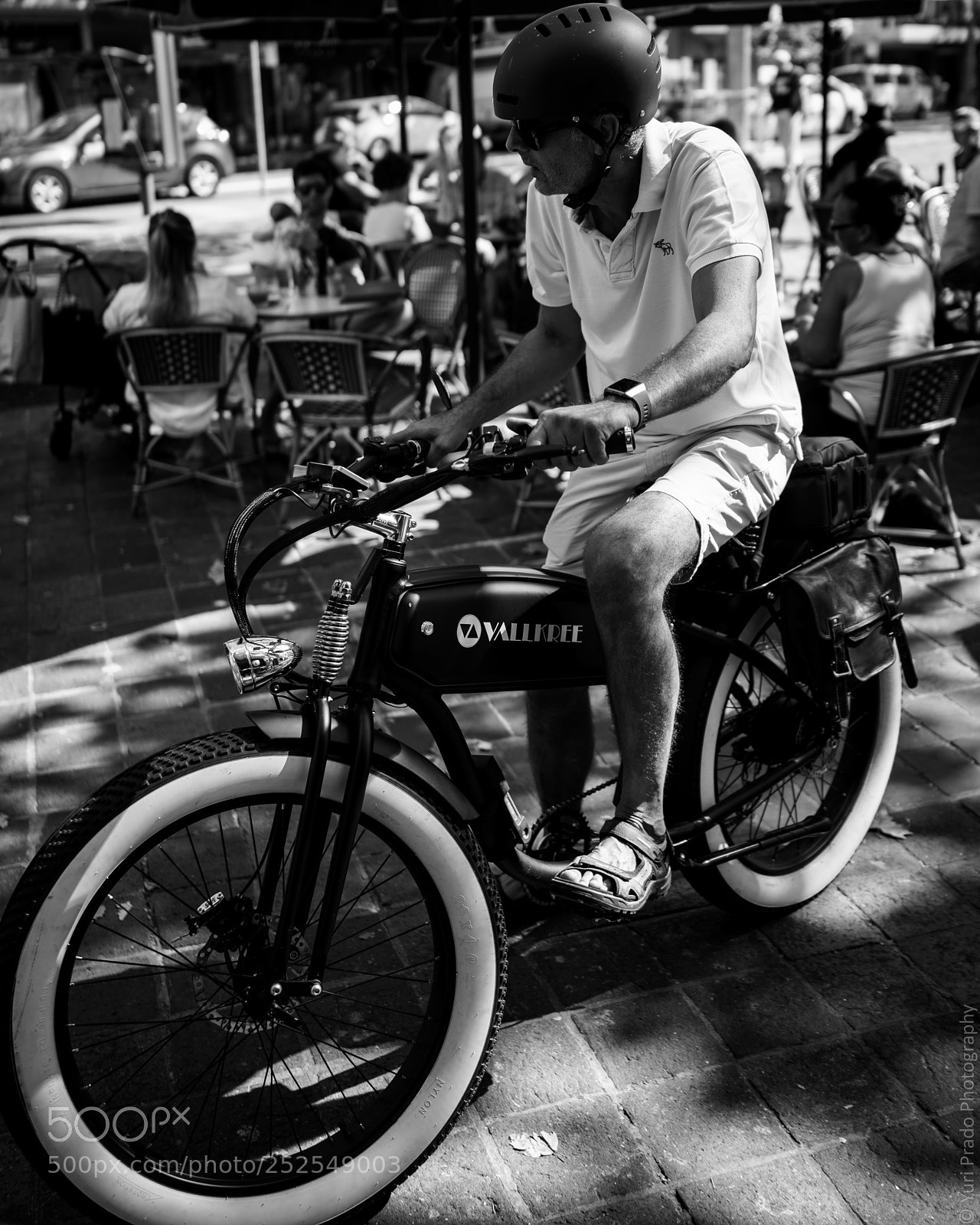 Sony Cyber-shot DSC-RX1R II sample photo. ...the low rider... photography