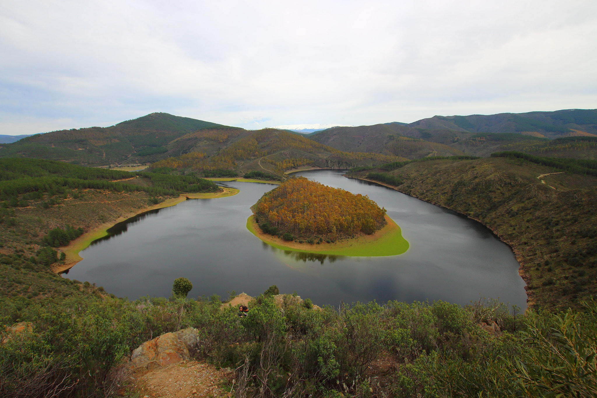 Canon EOS 700D (EOS Rebel T5i / EOS Kiss X7i) + Sigma 10-20mm F3.5 EX DC HSM sample photo. Meandro del melero photography