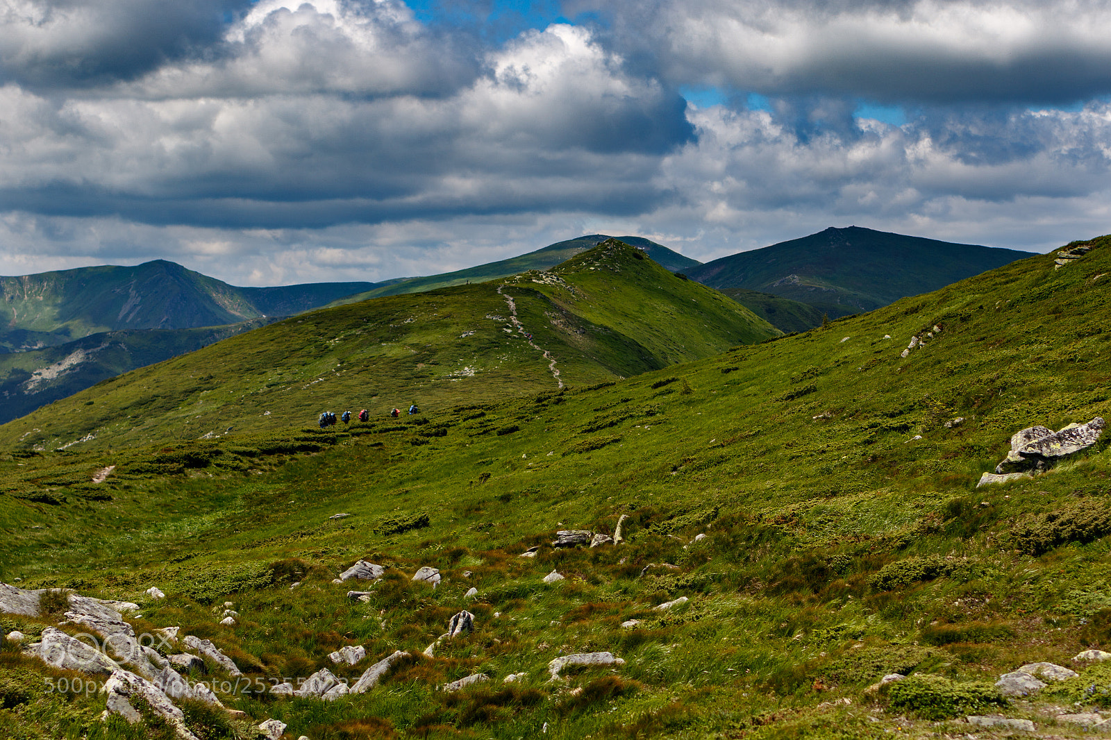 Canon EOS 7D Mark II sample photo. Mountain trails photography