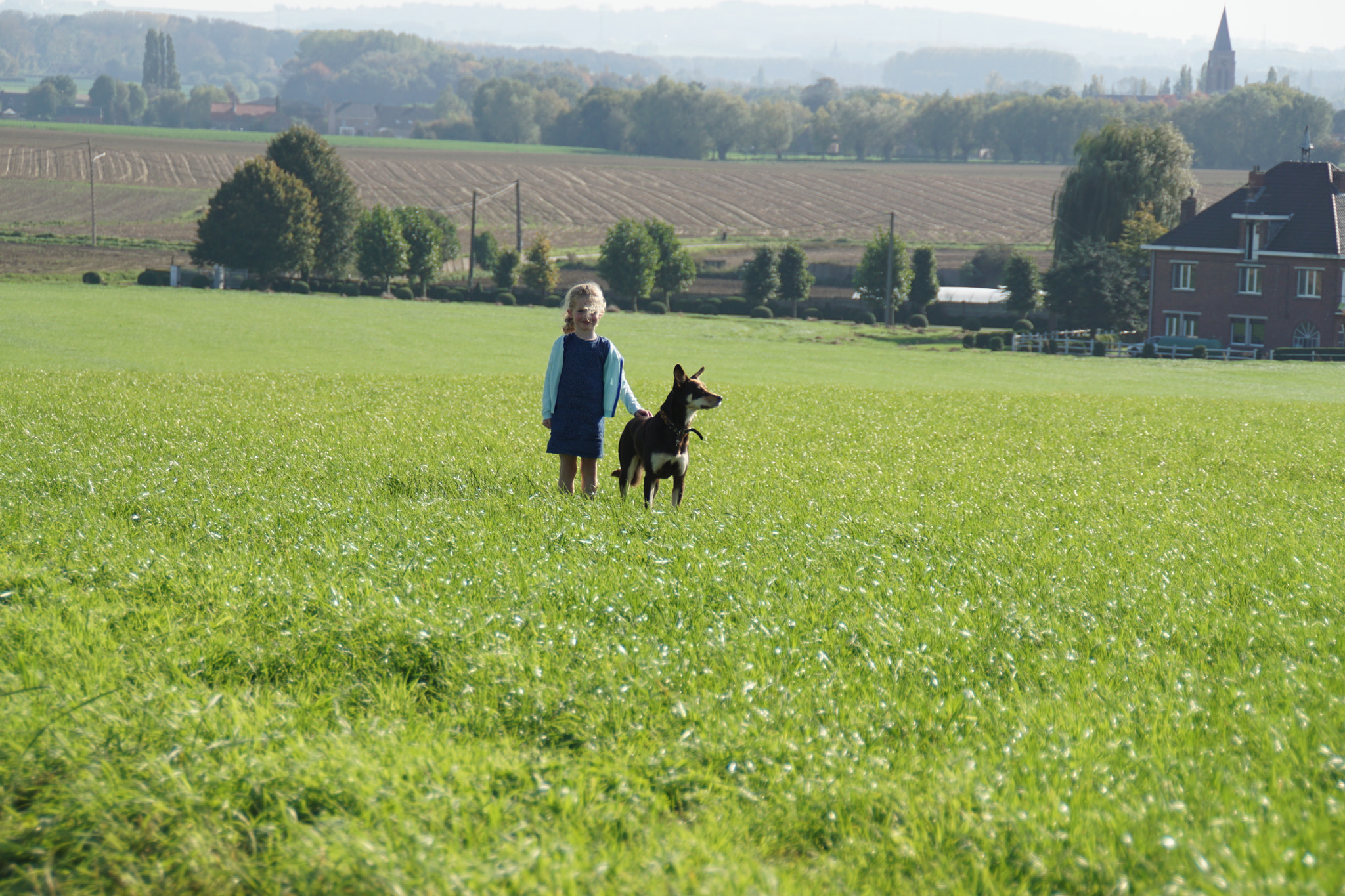 Sony DT 18-200mm F3.5-6.3 sample photo. Girl with the kelpie photography