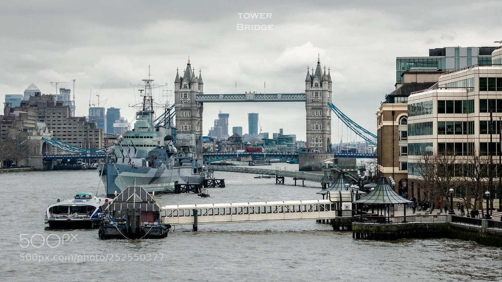 Sony Cyber-shot DSC-RX10 III sample photo. Tower bridge photography