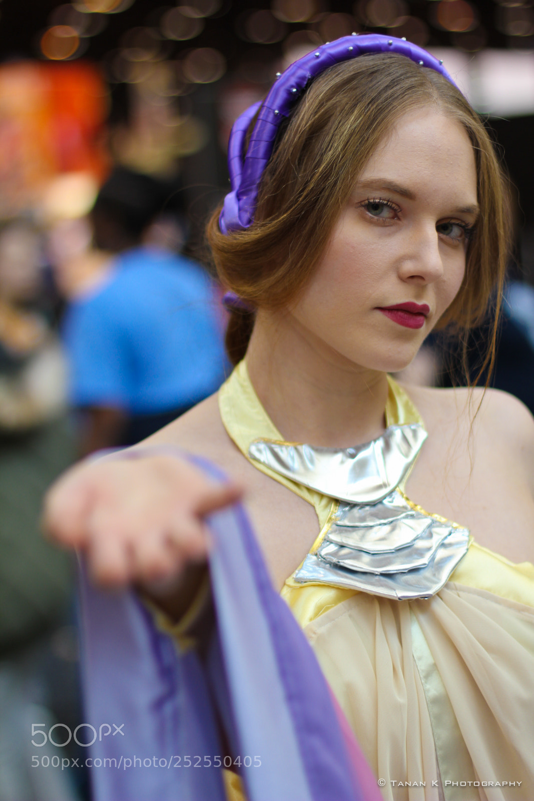 Canon EOS 60D sample photo. C2e2 starwar princess photography