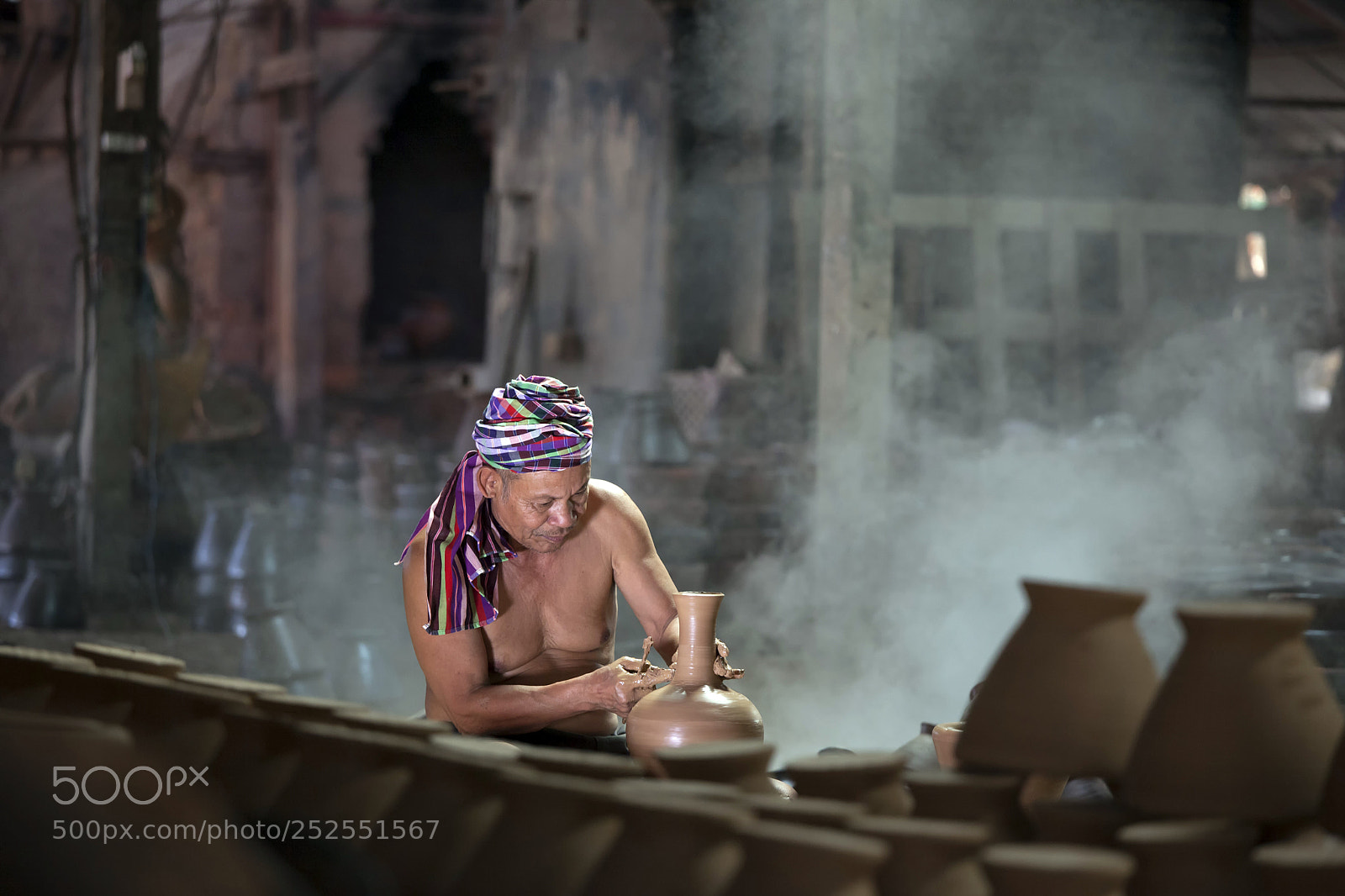 Canon EOS 5D Mark II sample photo. Pottery by hand photography
