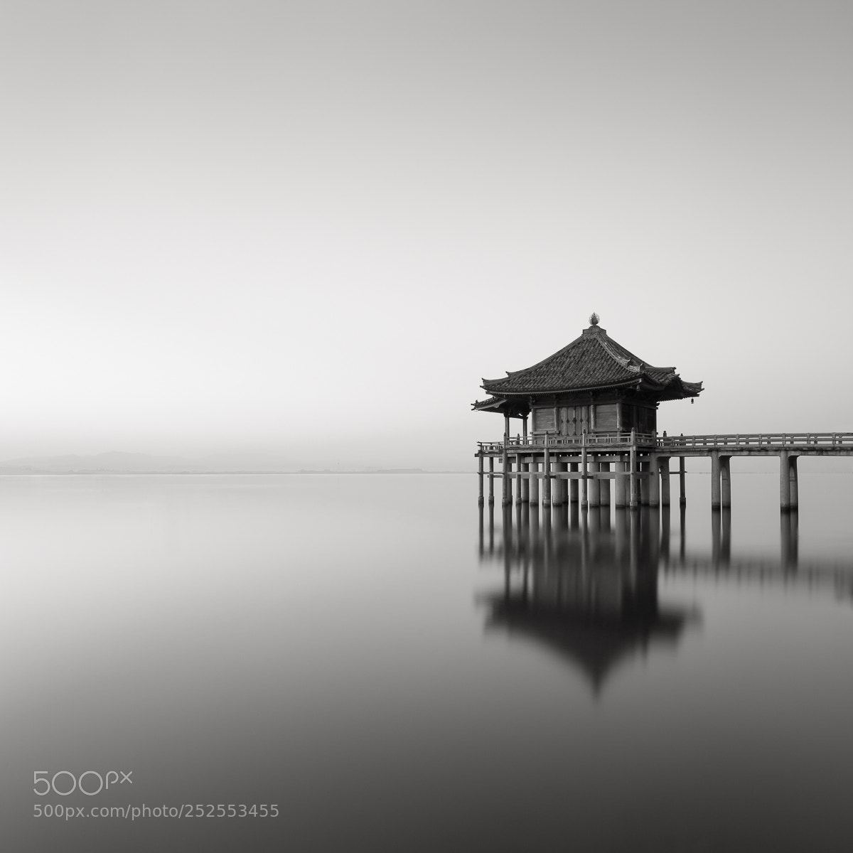 Canon EOS 5D Mark II sample photo. Ukimido, the floating pavilion photography