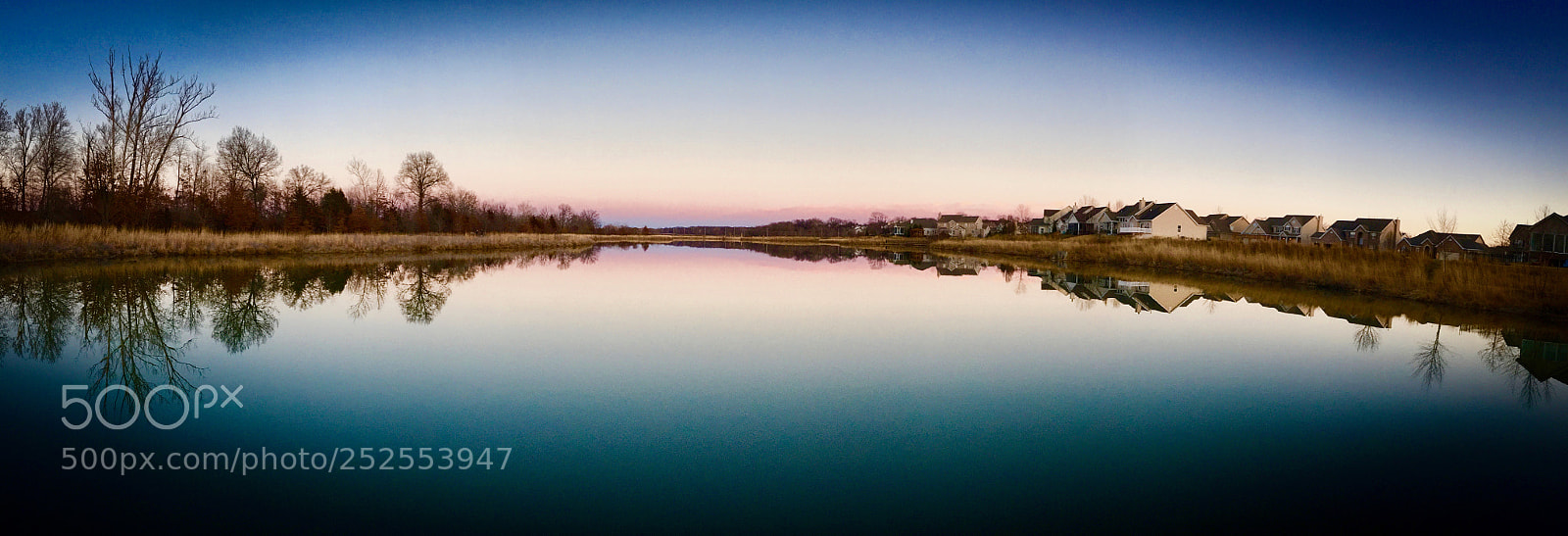 Apple iPhone SE sample photo. Reflective lake view photography