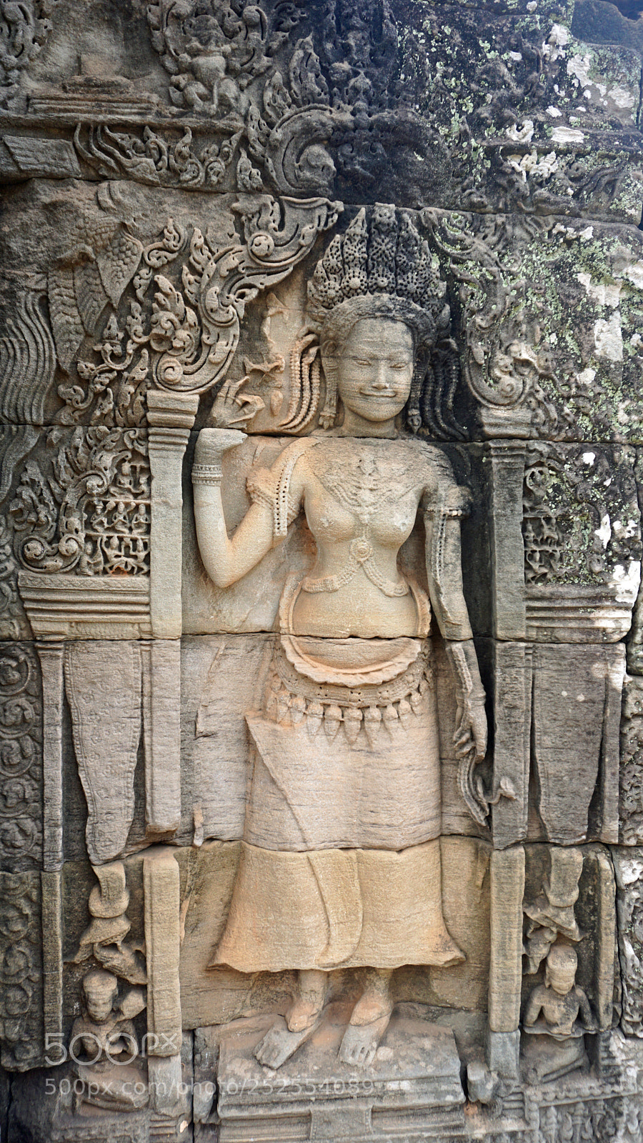 Sony a6000 sample photo. Angkor wat wall figures photography