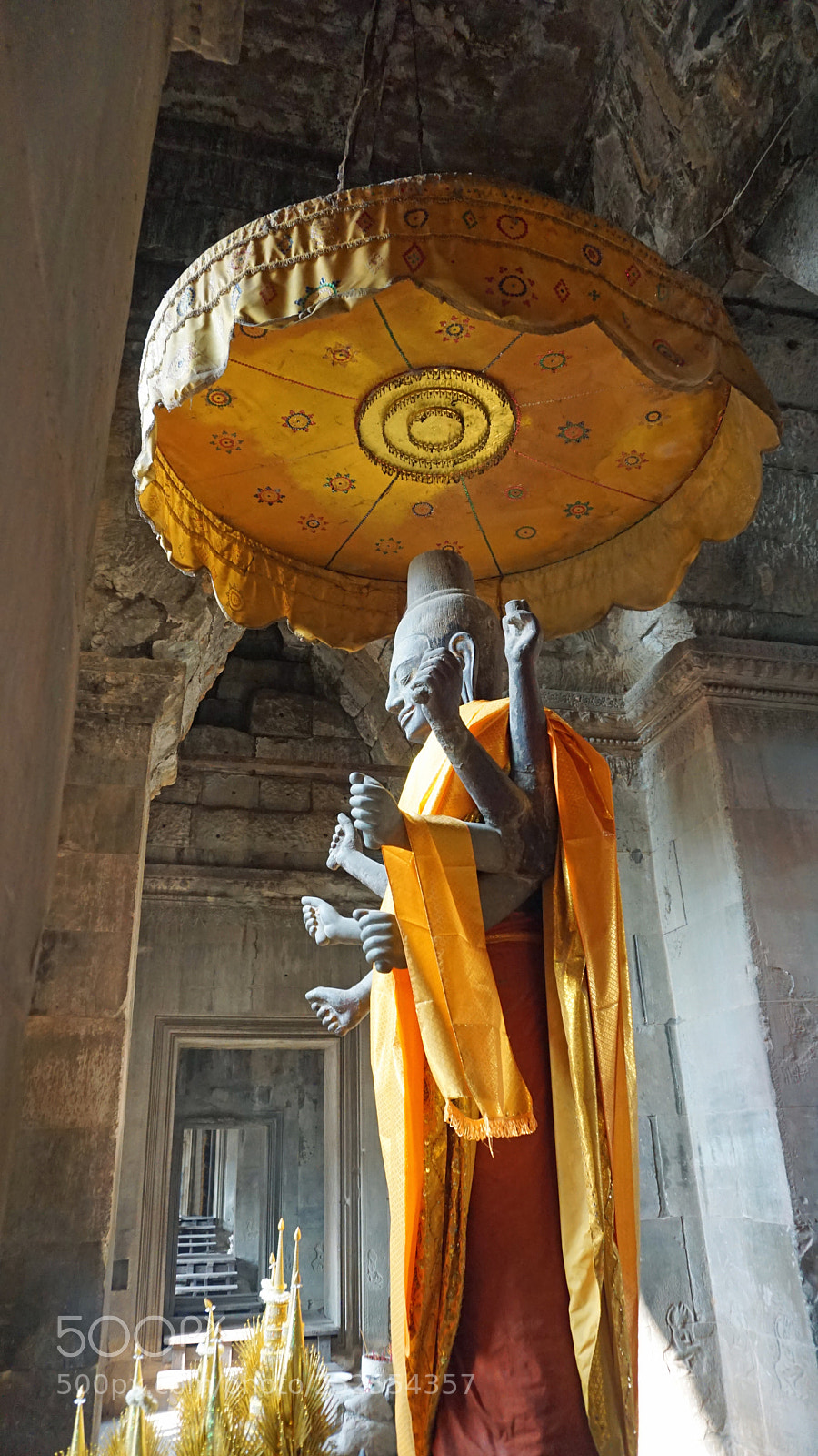 Sony a6000 sample photo. Buddha statue in angkor photography