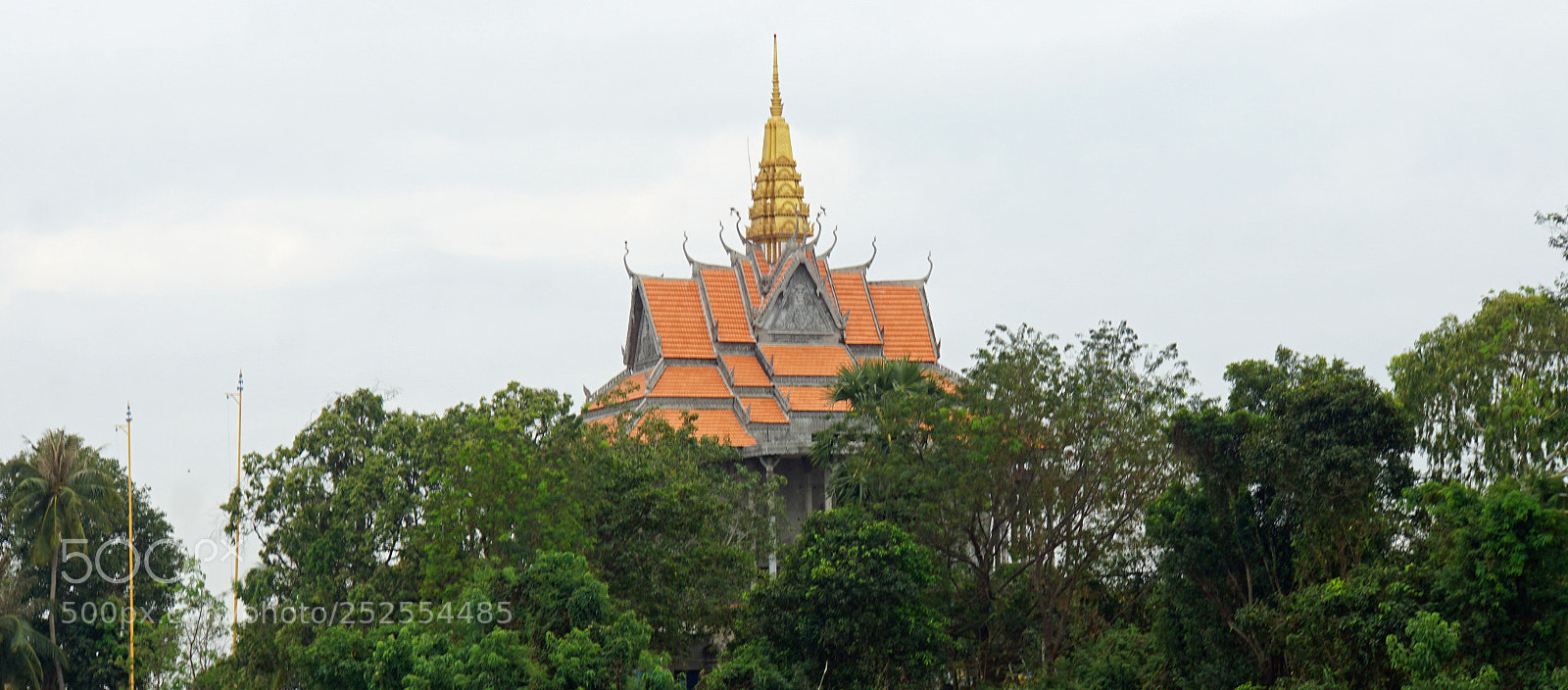 Sony a6000 sample photo. Temple at tonle sap photography
