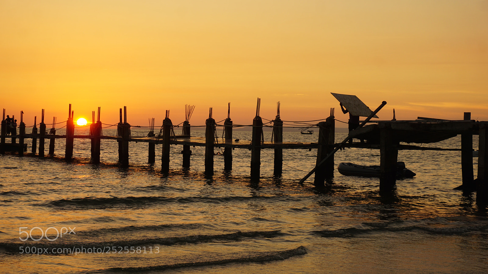 Sony a6000 sample photo. Wooden jetty in the photography