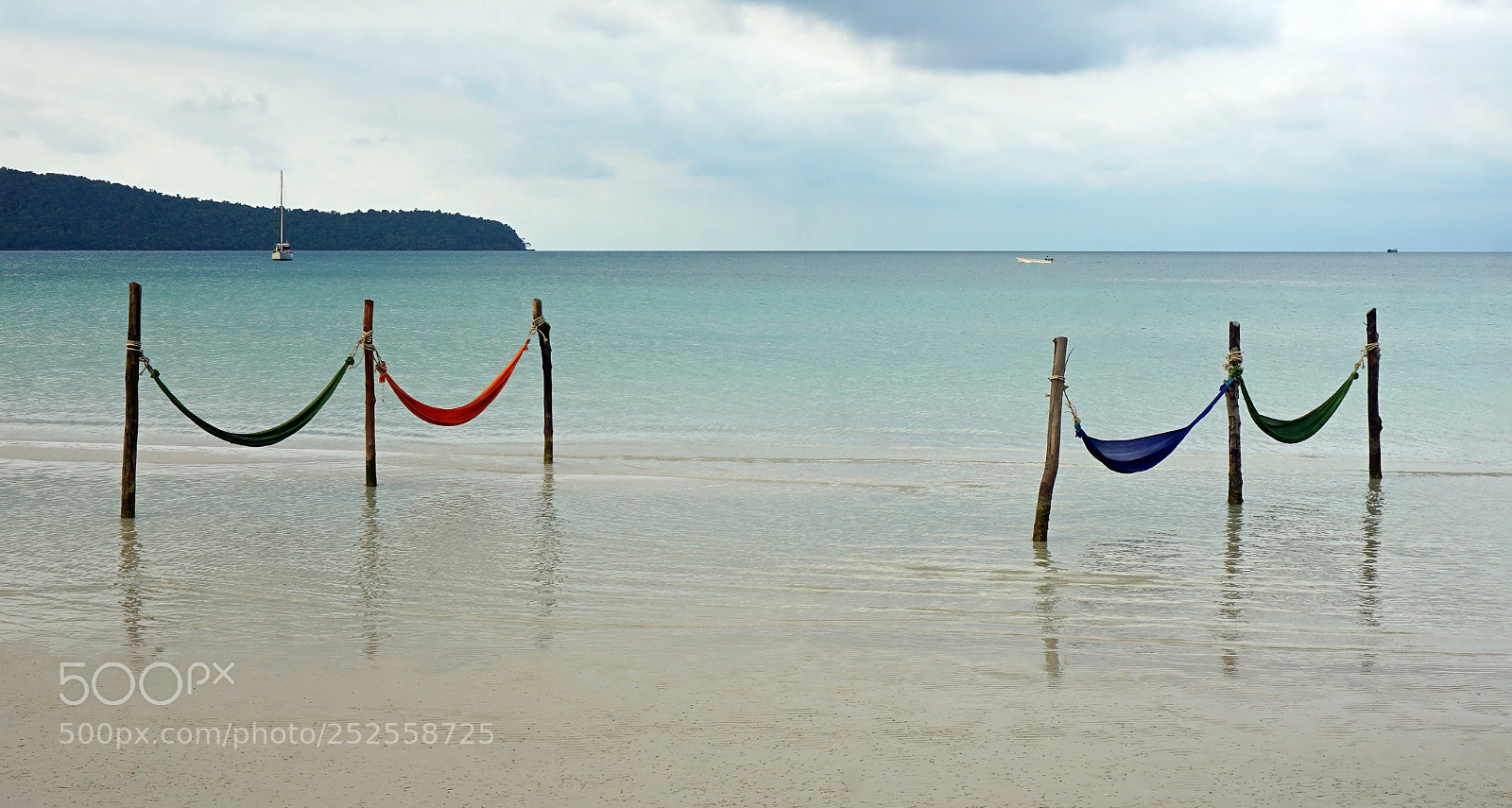 Sony a6000 sample photo. Relaxing hammocks photography