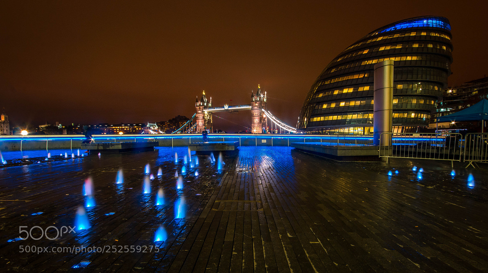Canon EOS 600D (Rebel EOS T3i / EOS Kiss X5) sample photo. South bank tower bridge photography