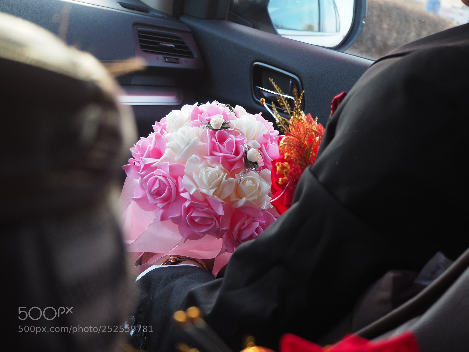 Olympus OM-D E-M10 II sample photo. Untitled photography
