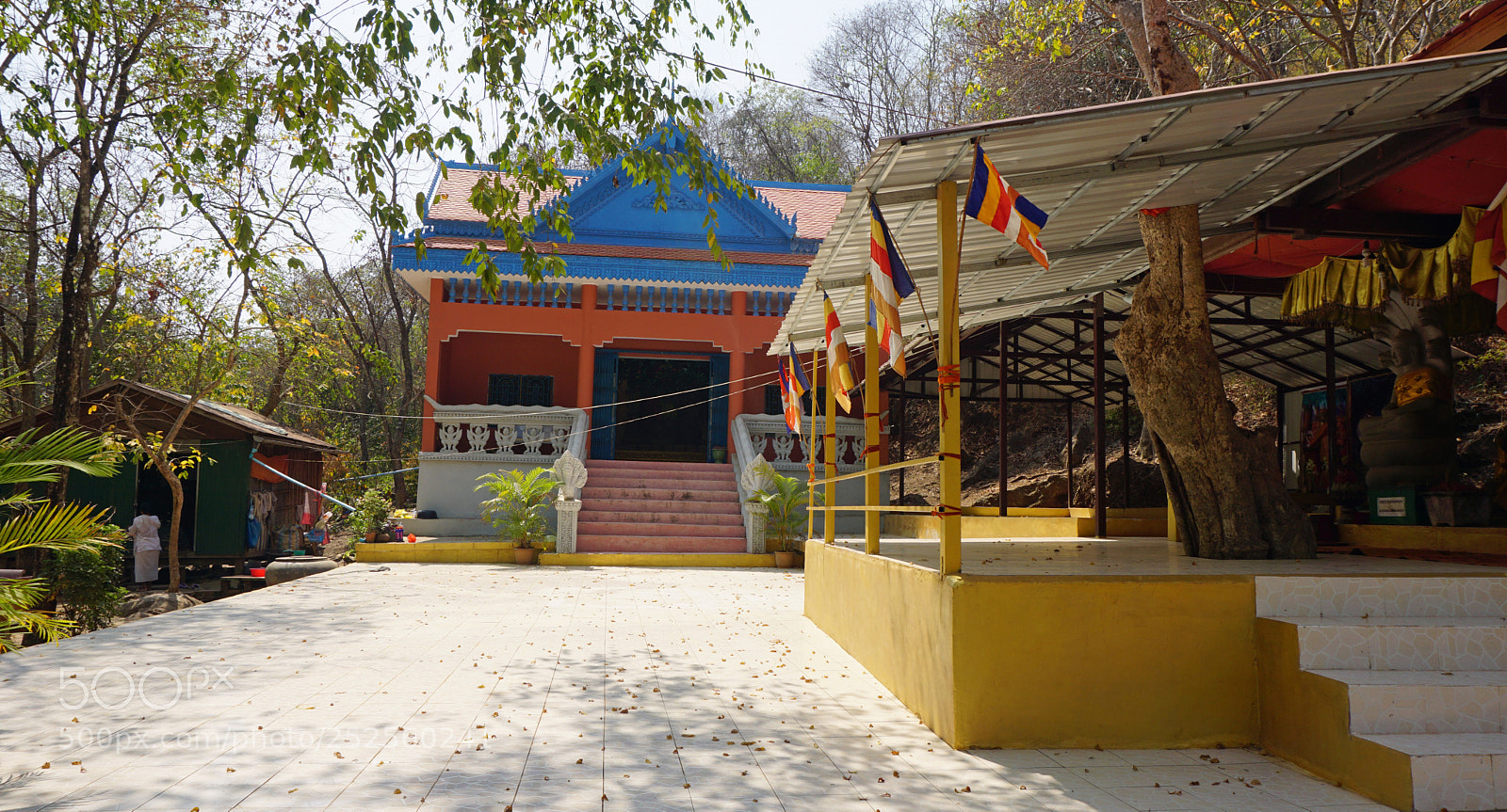 Sony a6000 sample photo. Phnom banan temple area photography