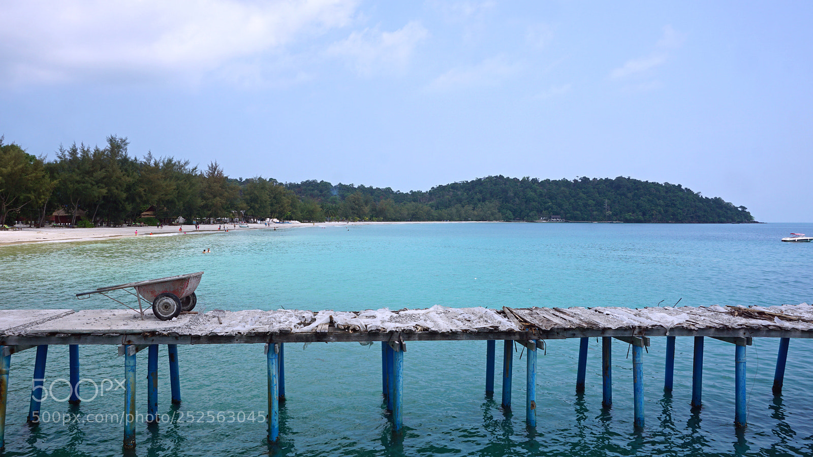 Sony a6000 sample photo. Rotten jetty photography