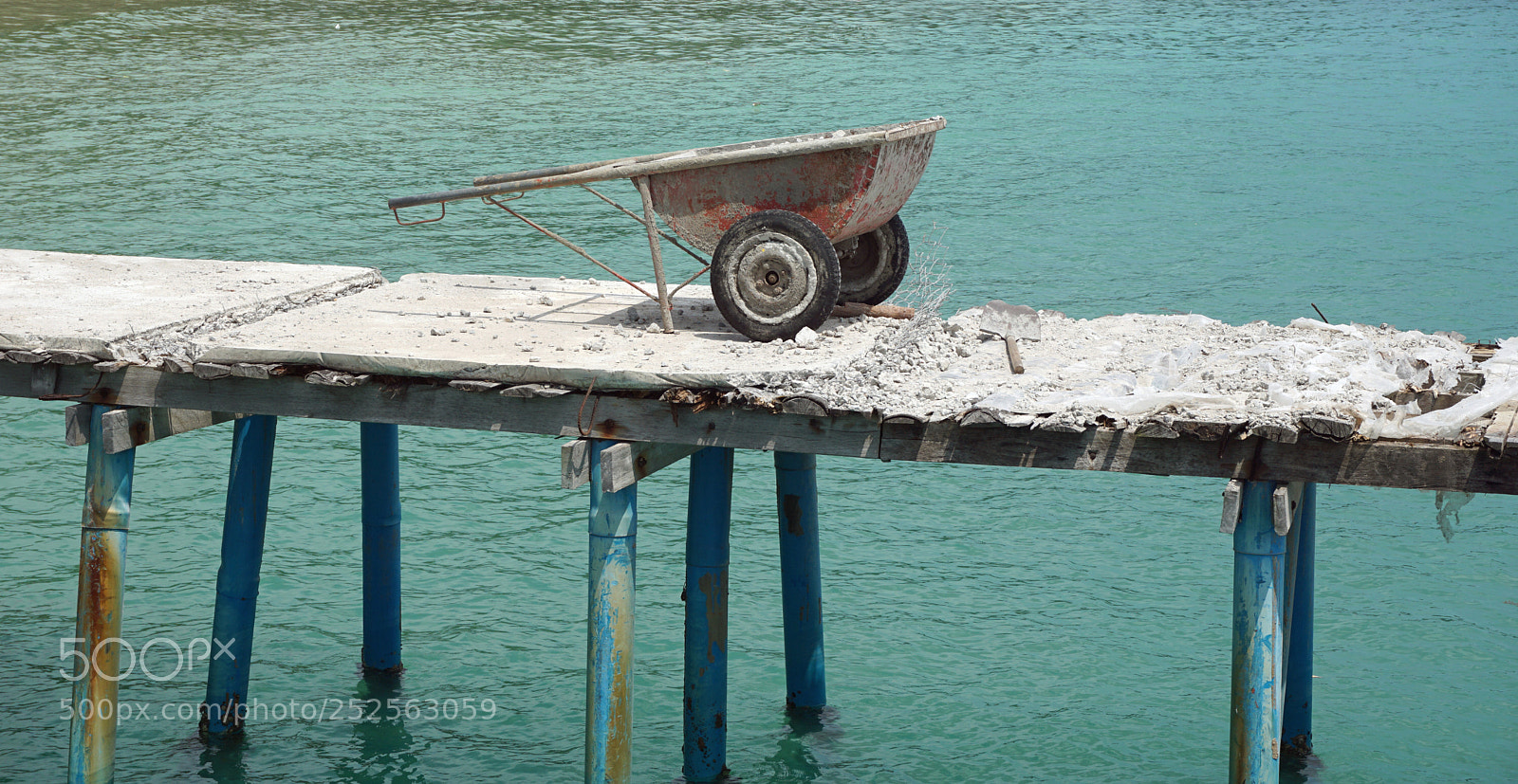 Sony a6000 sample photo. Rotten jetty photography