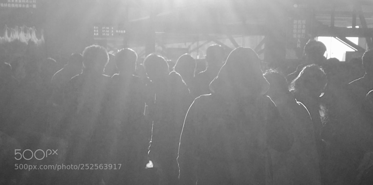 Apple iPhone 6 sample photo. Suzhou railway station sun photography