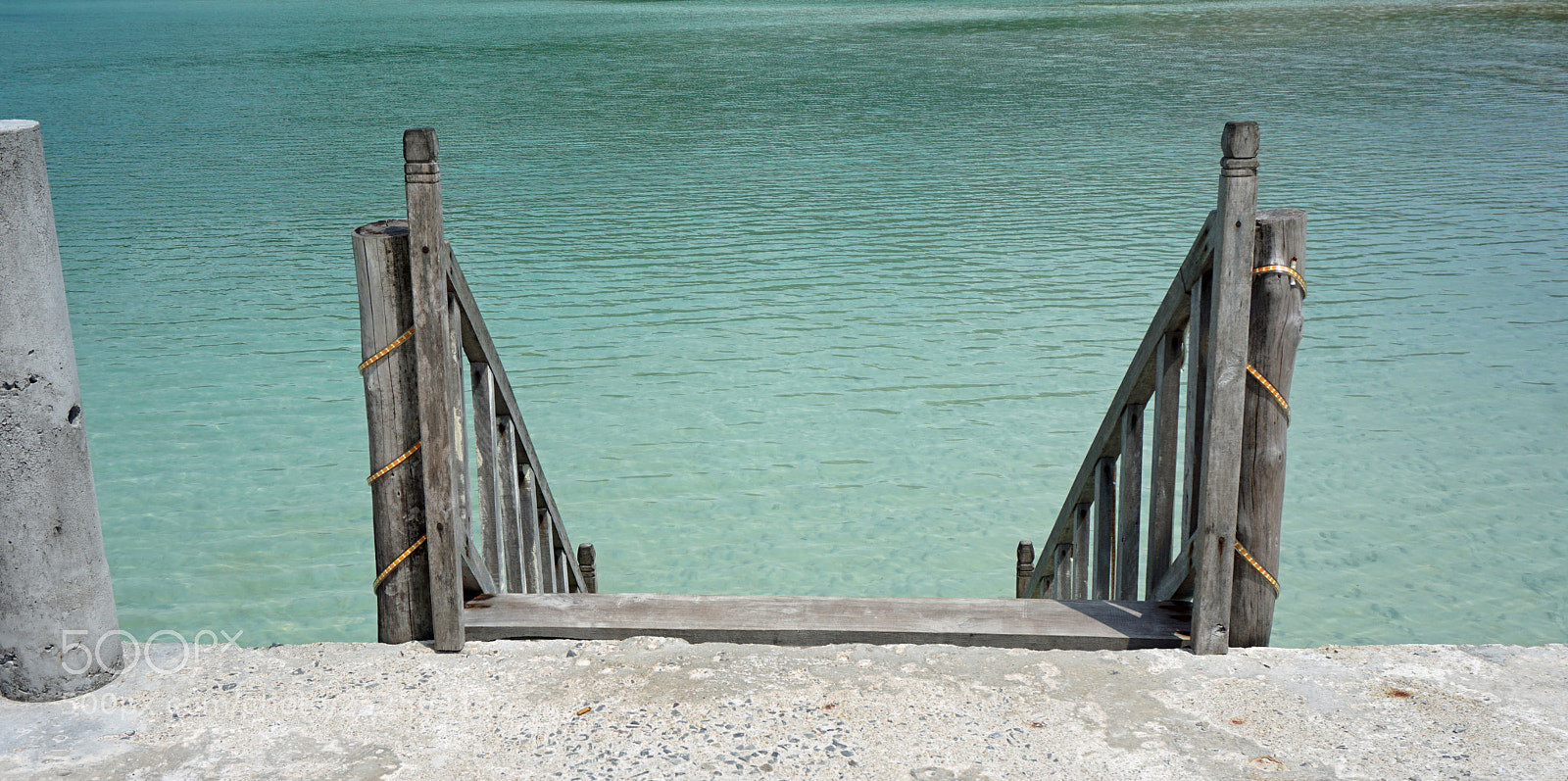Sony a6000 sample photo. Jetty on koh rong photography
