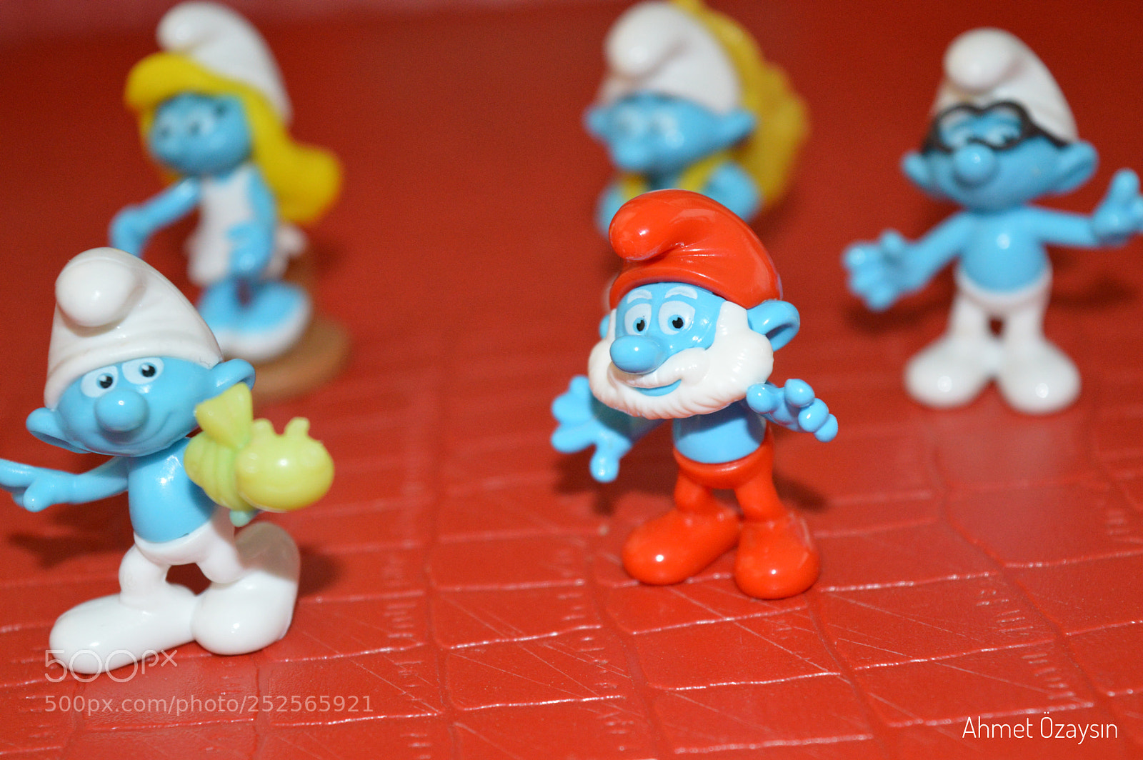 Nikon D3200 sample photo. Smurfs photography