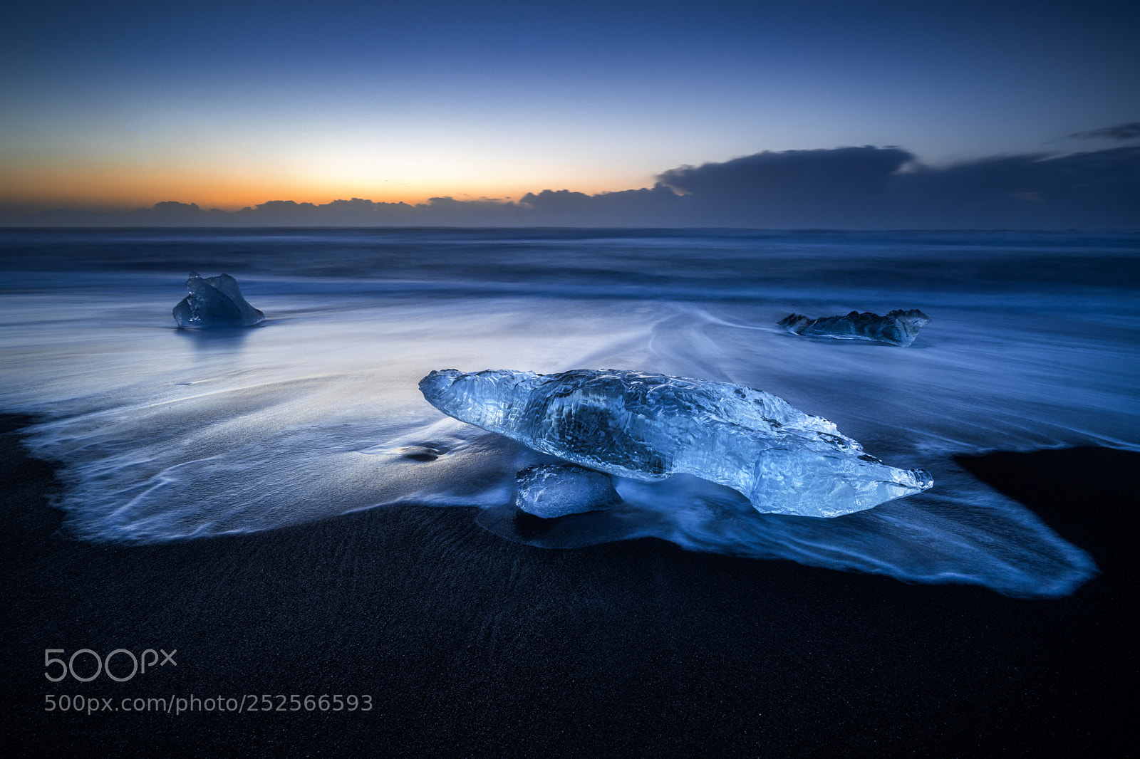 Sony a7R sample photo. Diamond beach photography