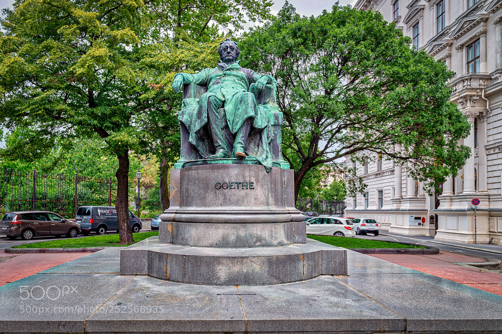 Nikon D4S sample photo. Statue of goethe ! photography